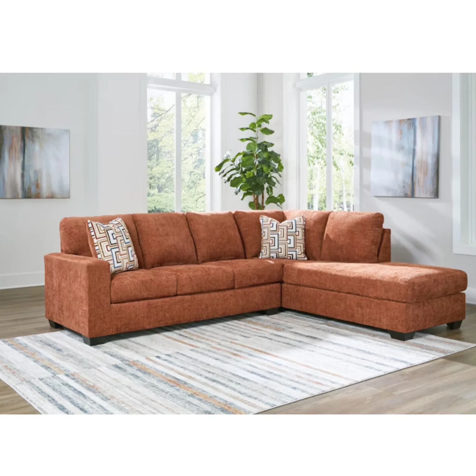 24304S2 Aviemore 2-Piece Sectional with Chaise - Image 2