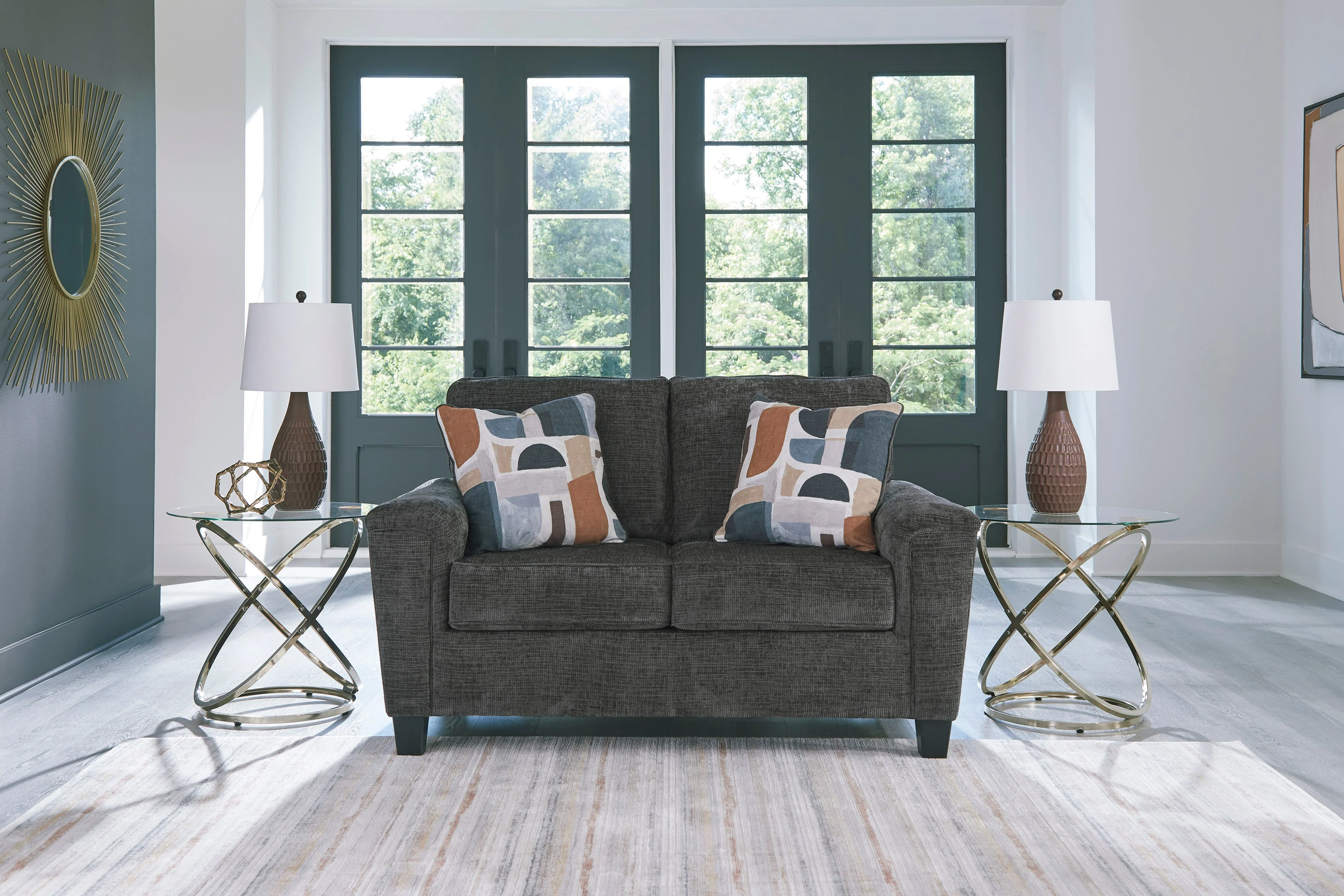 2520635 Erinslane Loveseat - Image 2