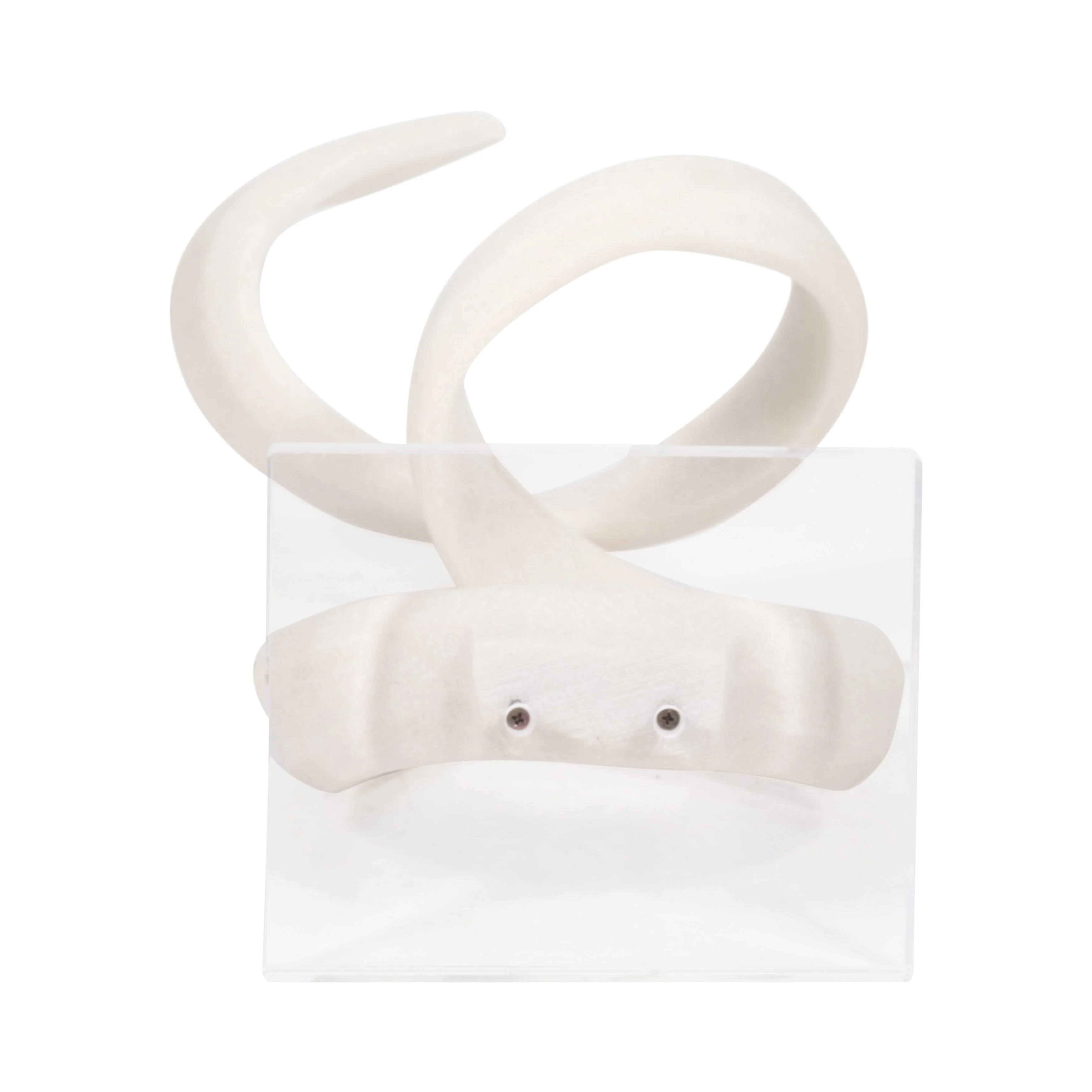 27" KASSANI OVERSIZED QUARTZ RESIN STATUARY, WHITE - Image 18