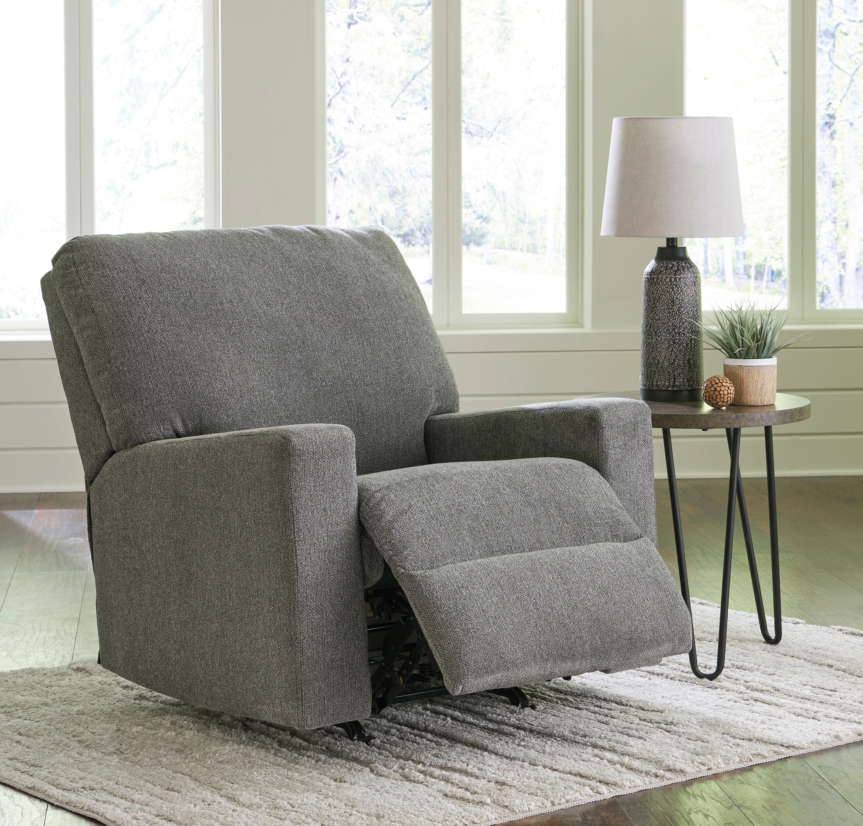 5120525| Deltona Recliner - Image 5
