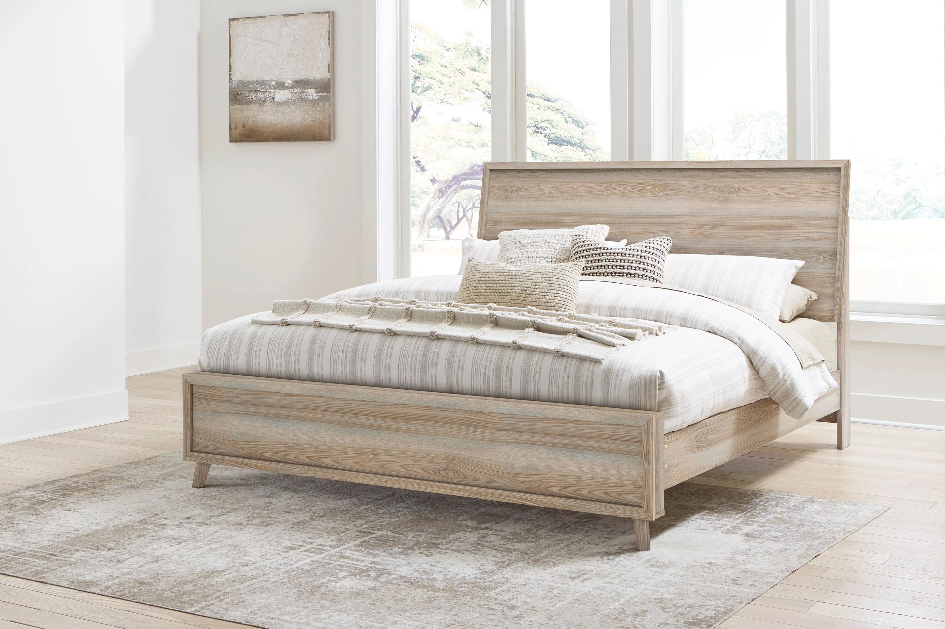 Ashley Homestore | Hasbrick King Panel Bed - Image 2
