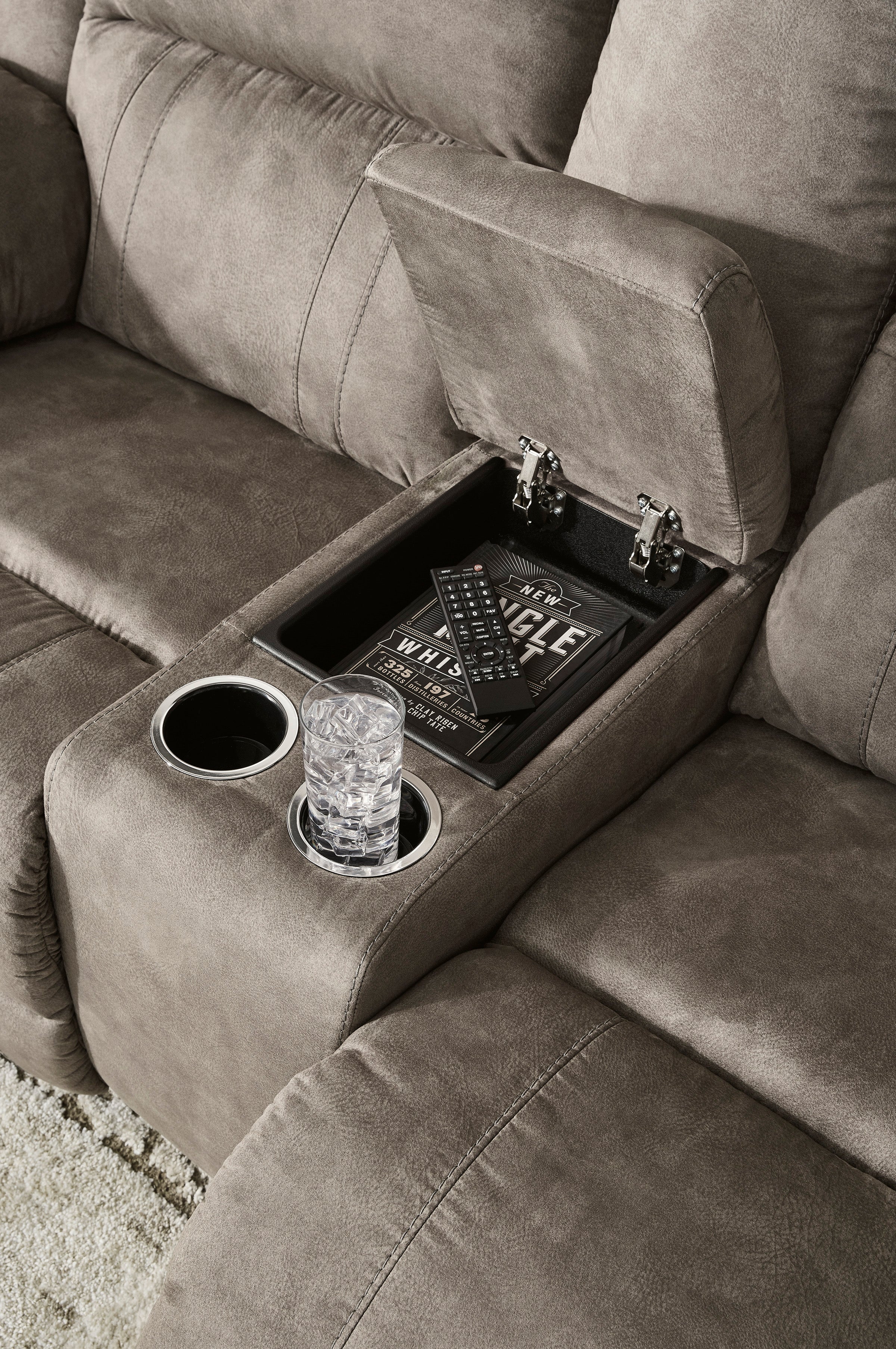 Ashley Homestore | Laresview Motion Set - Image 9