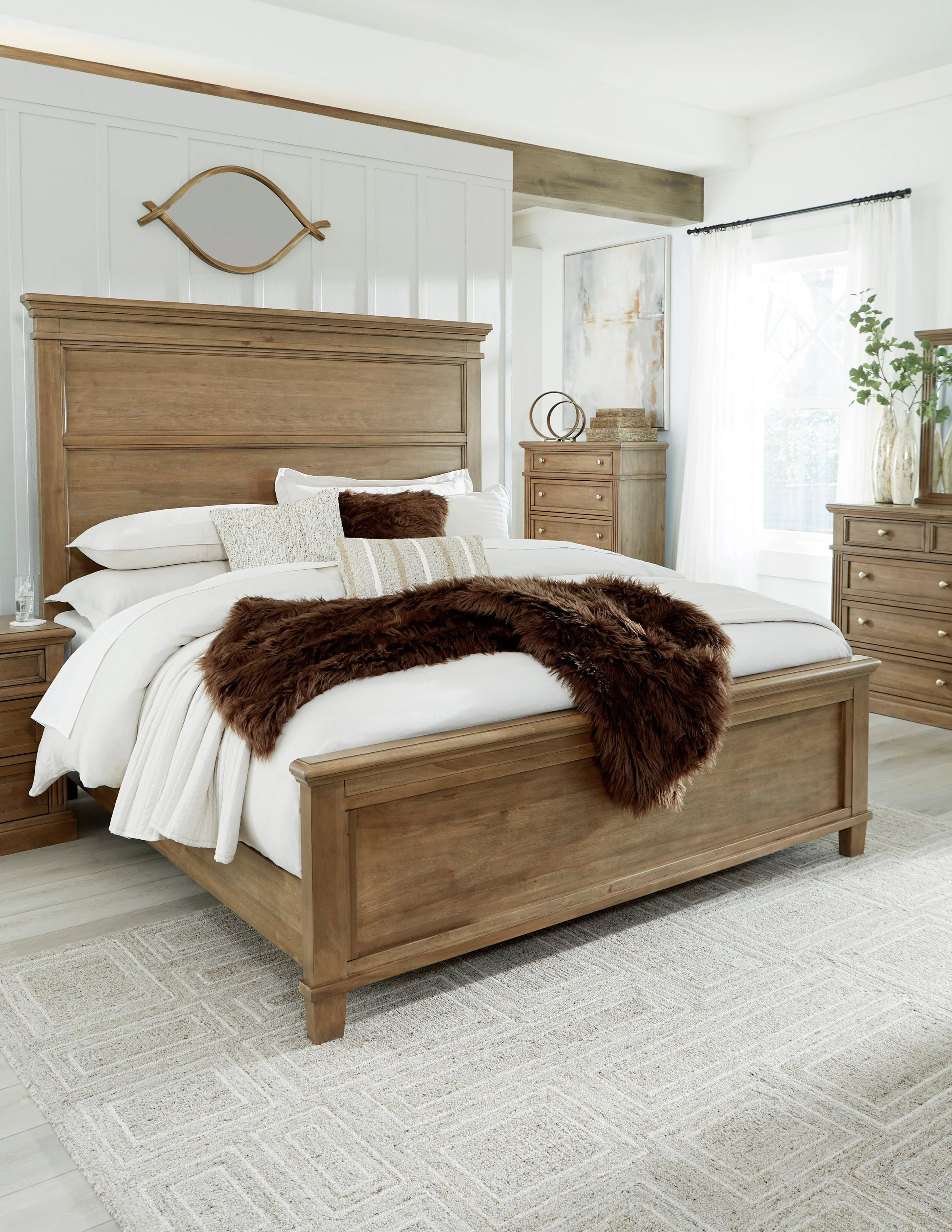 Ashley Homestore | Mylarken Queen Panel Bed - Image 5