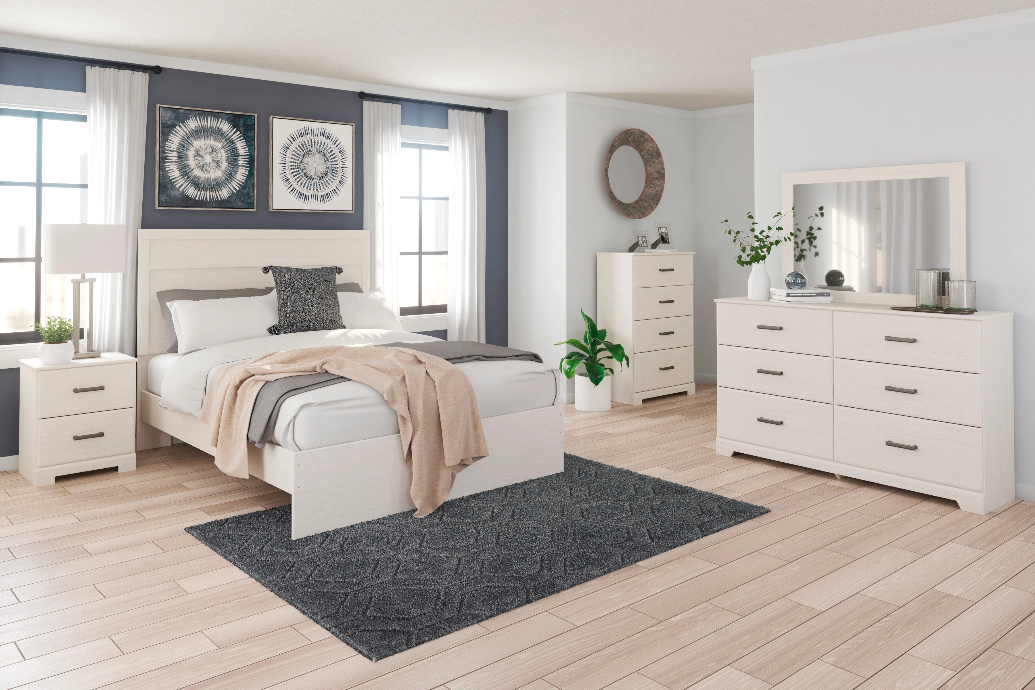 Ashley Homestore | Stelsie Queen Panel Bed - Image 3