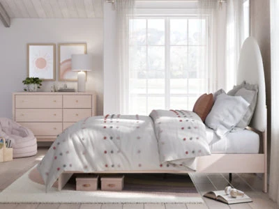 Ashley Homestore | Wistenpine Full Upholstered Panel Bed - Image 9