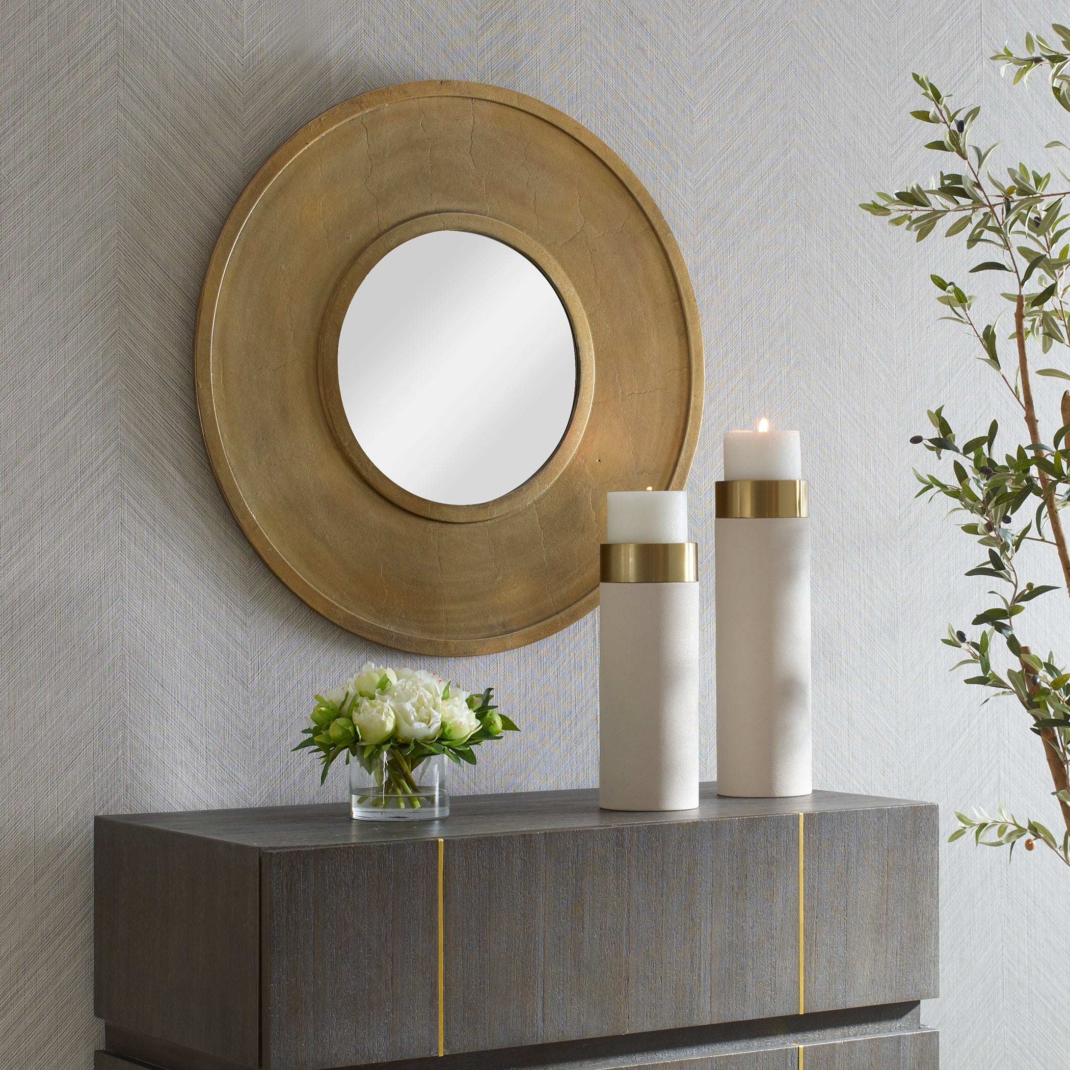 Axel Round Brass Mirror - Image 4