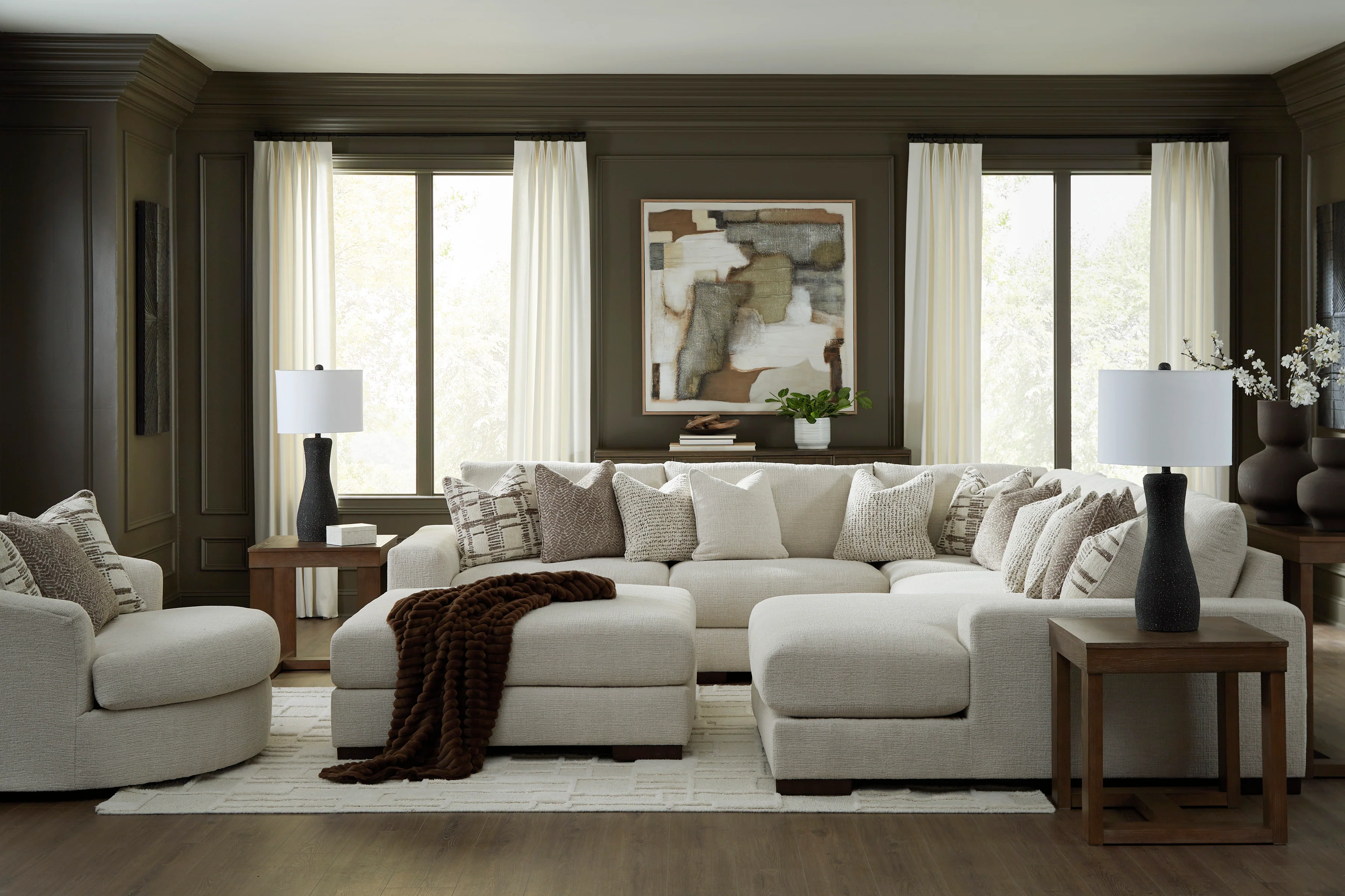 Barrelton  Oversized Ottoman|Ashley Homestore - Image 4