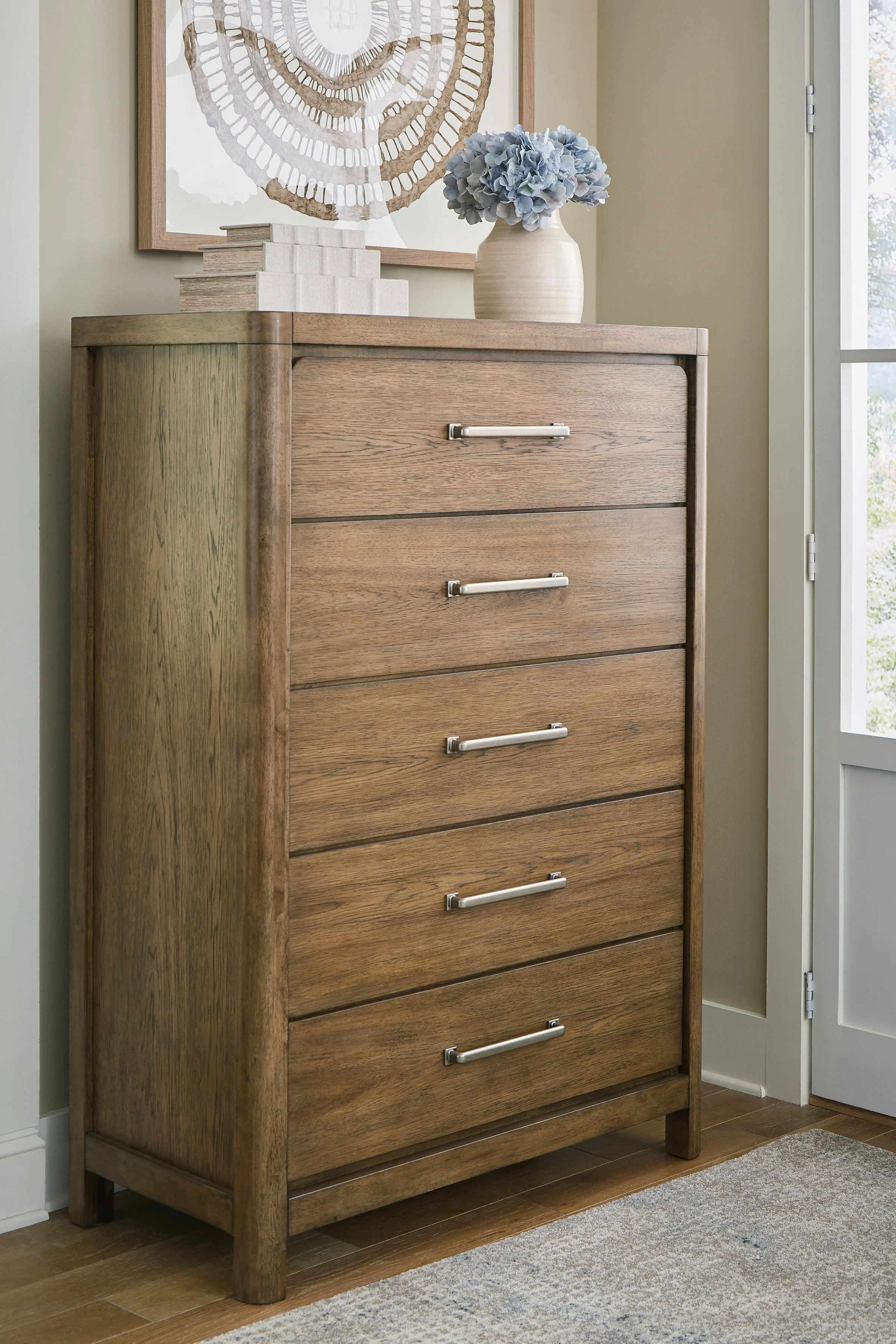 Cabalynn King bedroom - Image 5