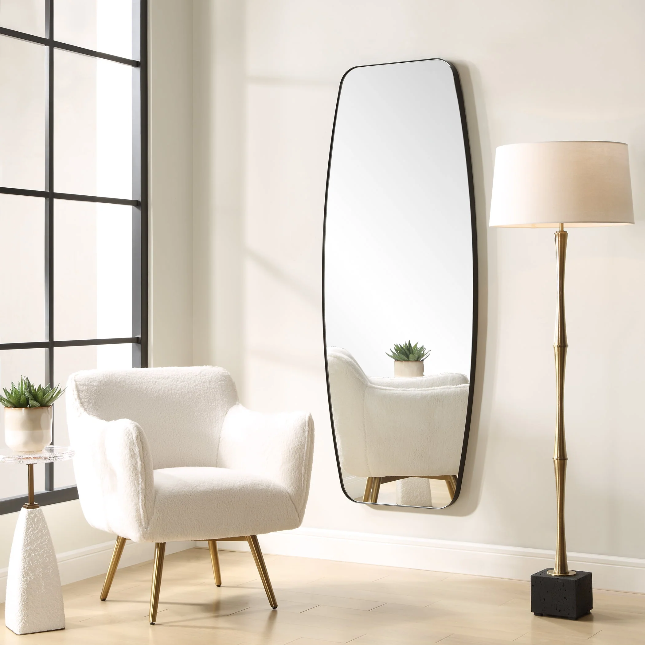 Caspian Curved Black Dressing Mirror - Image 2