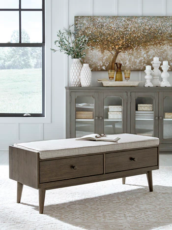 Chetfield Storage Bench - Image 4
