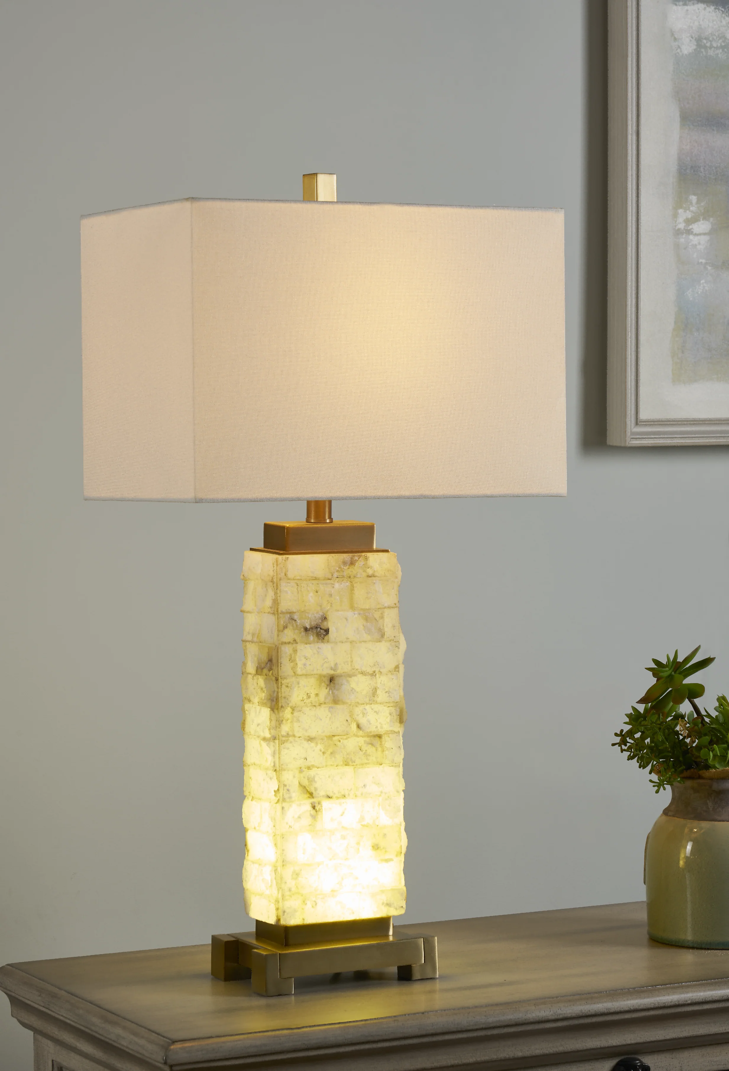 CVAVP1014 Isabella Table Lamp( Crestview )