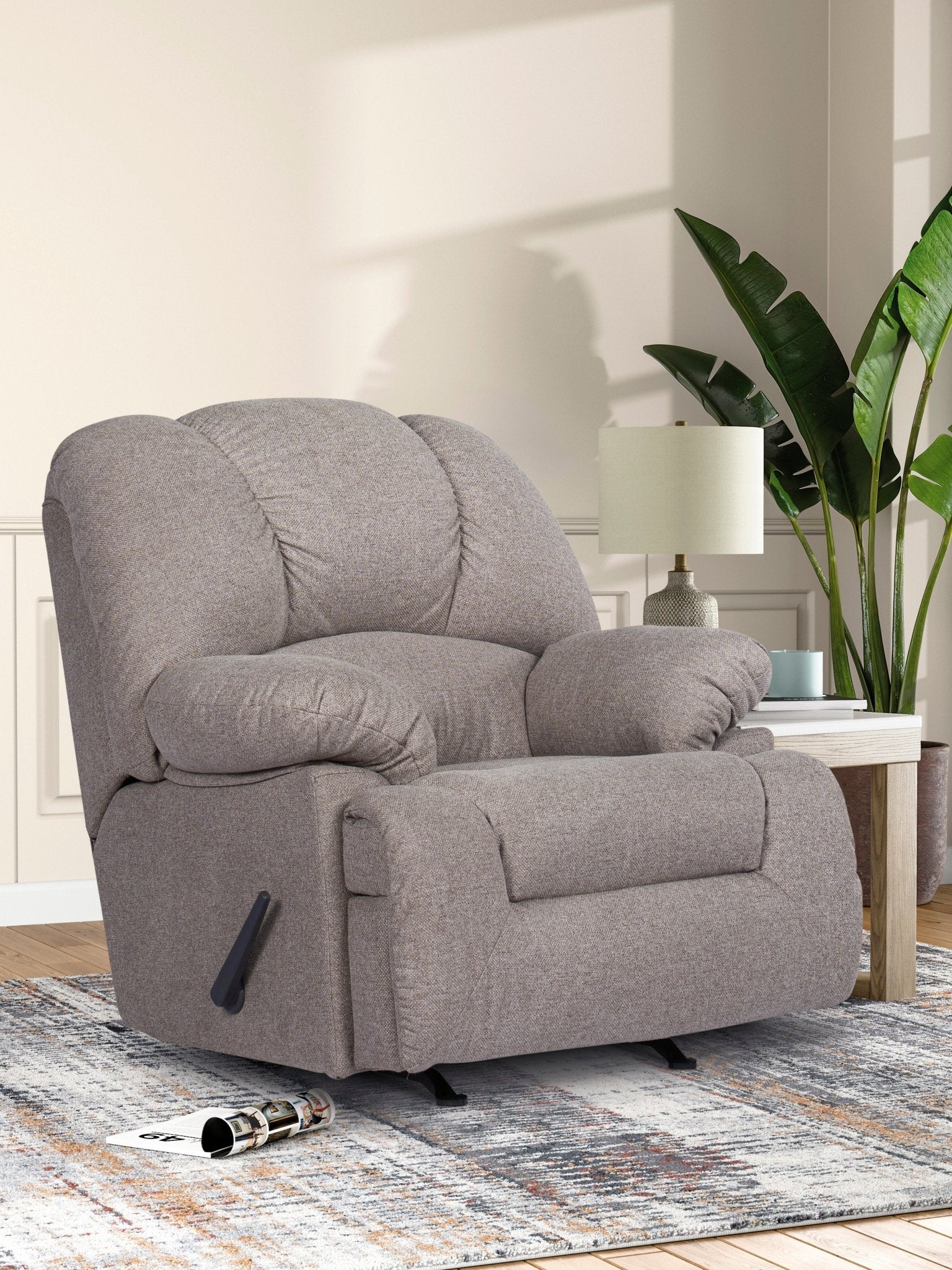 Dannafield Rocker Recliner - Image 2