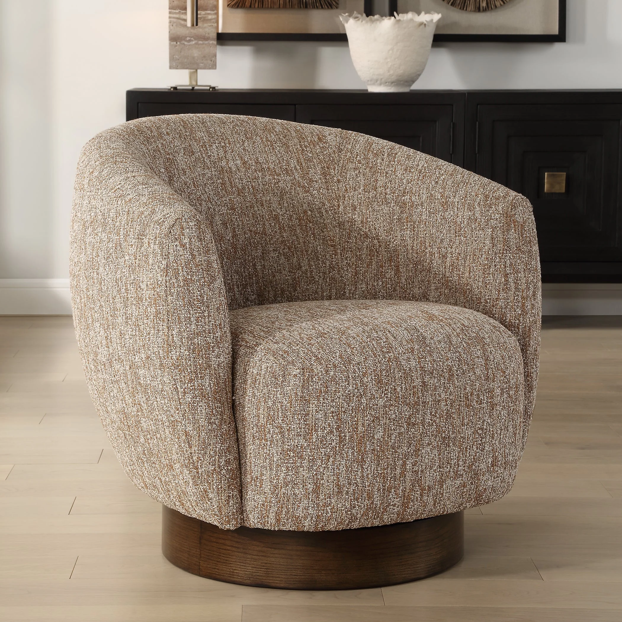Dunes Fabric Swivel Chair - Image 3