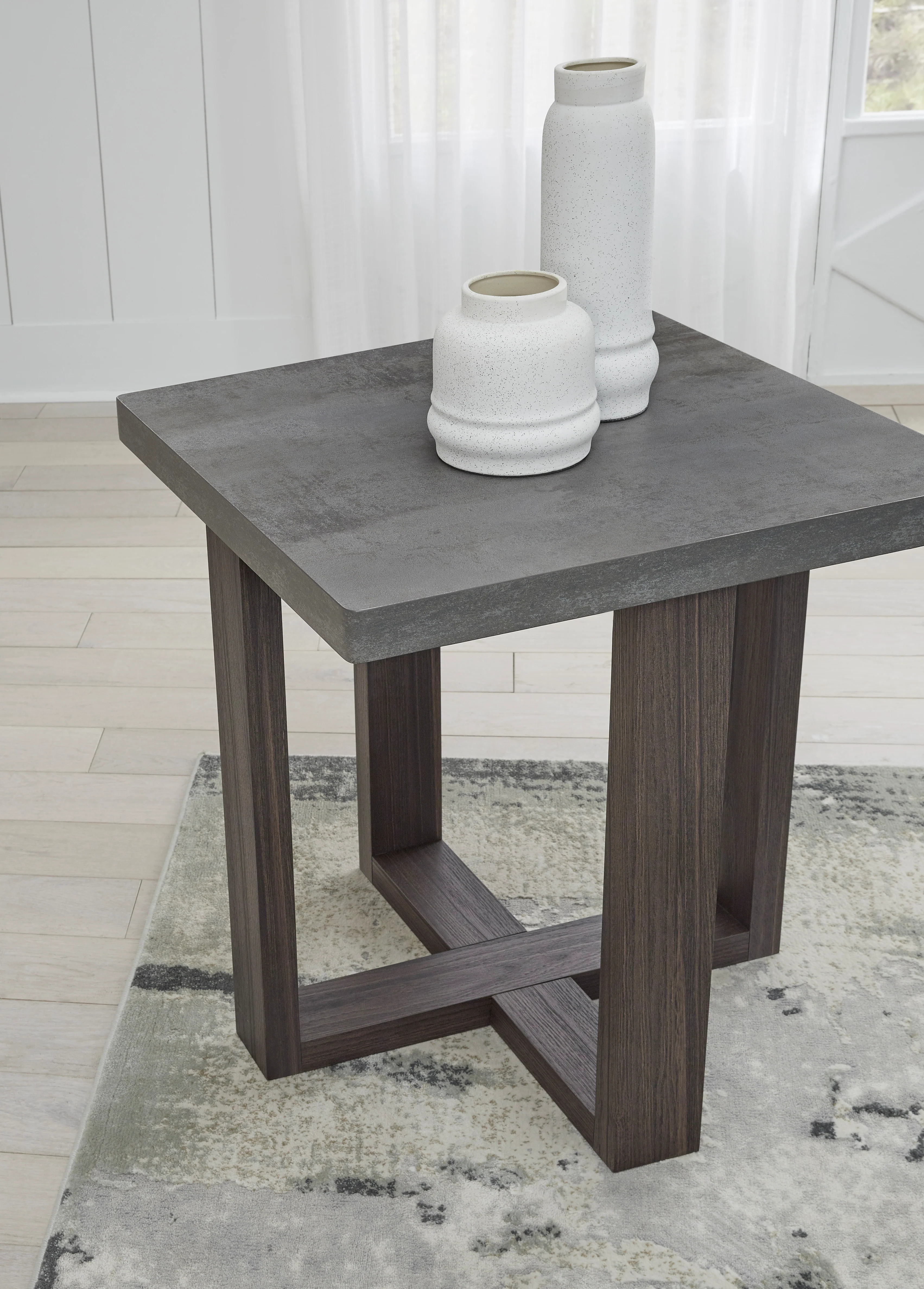 Dynnford Occasional Table Set (3/CN) - Image 10
