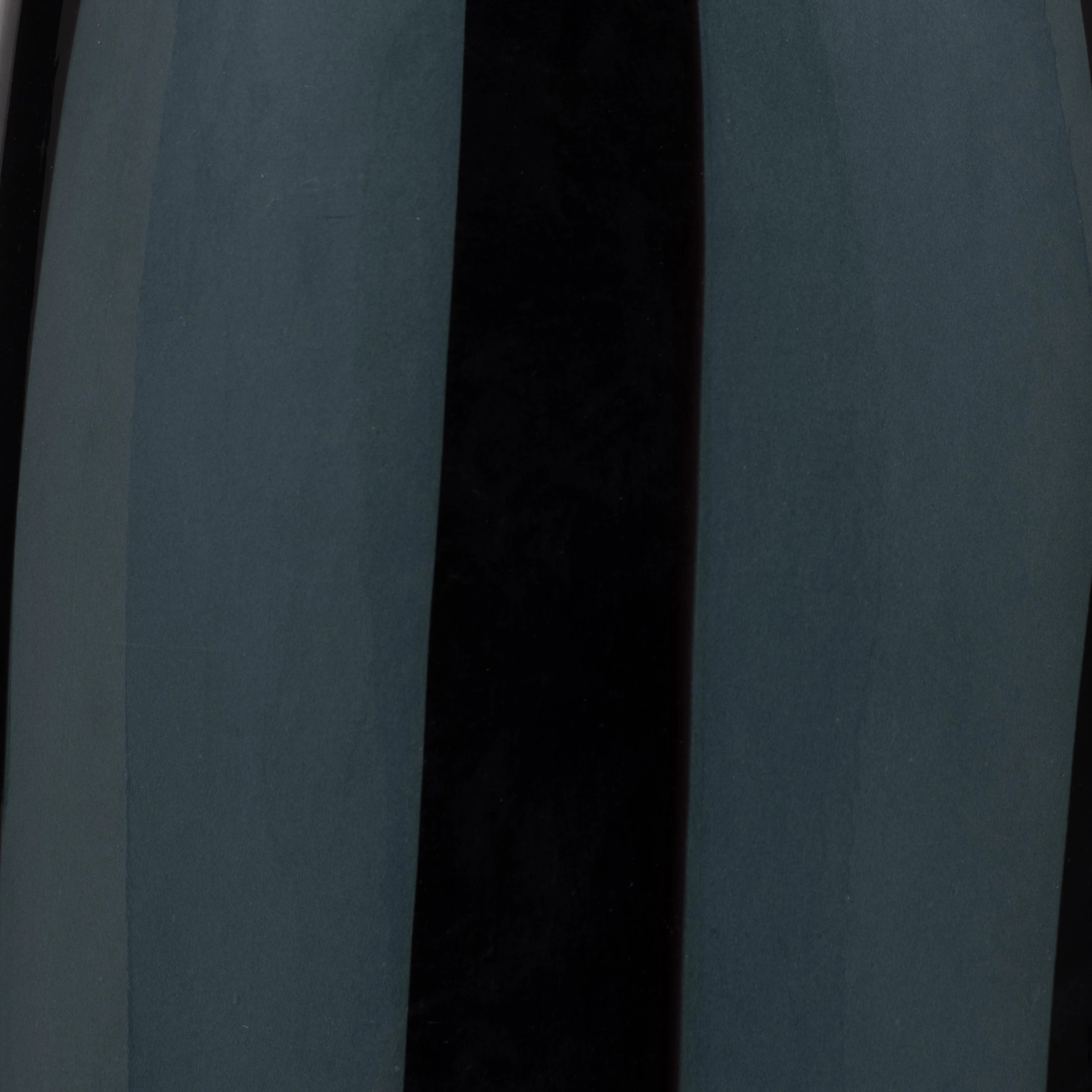 EV19436-02  10" CAHAN SMALL BLACK STRIPED VASE( Sagebrook Home  ) - Image 4
