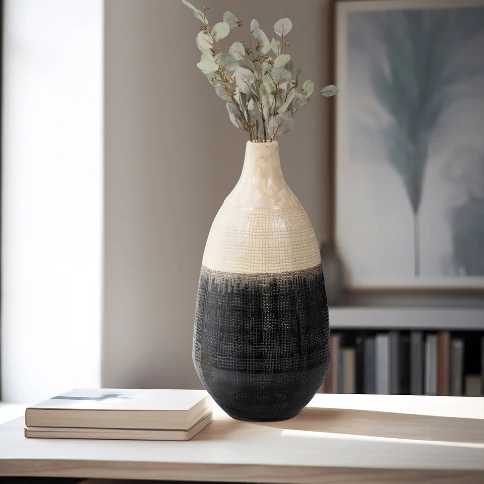EV19866-02 ALUMINUM 12" ROUND VASE W/GOLDLEAF, BRONZE( Sagebrook Home ) - Image 2