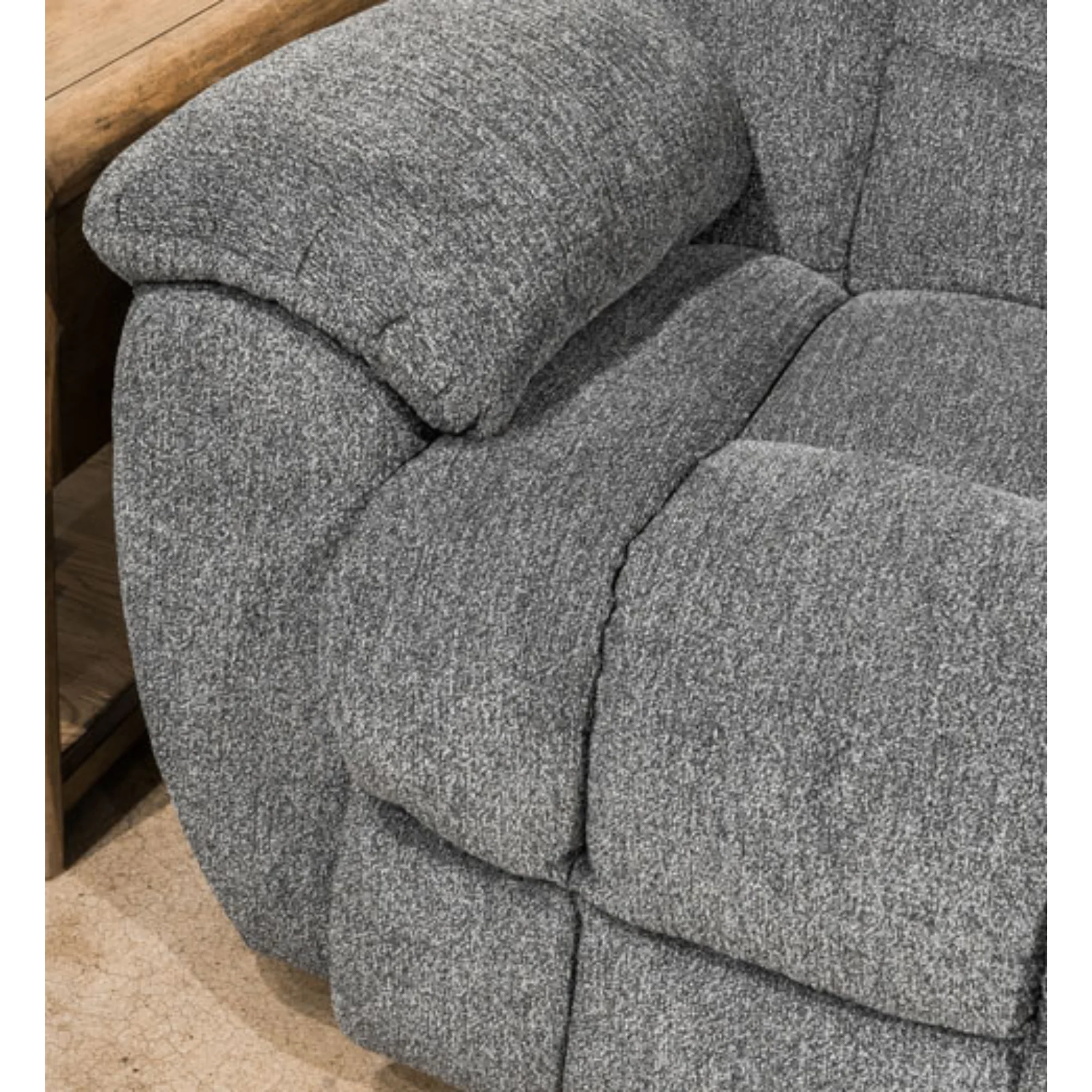 Foreside Reclining Loveseat with Console - Image 5