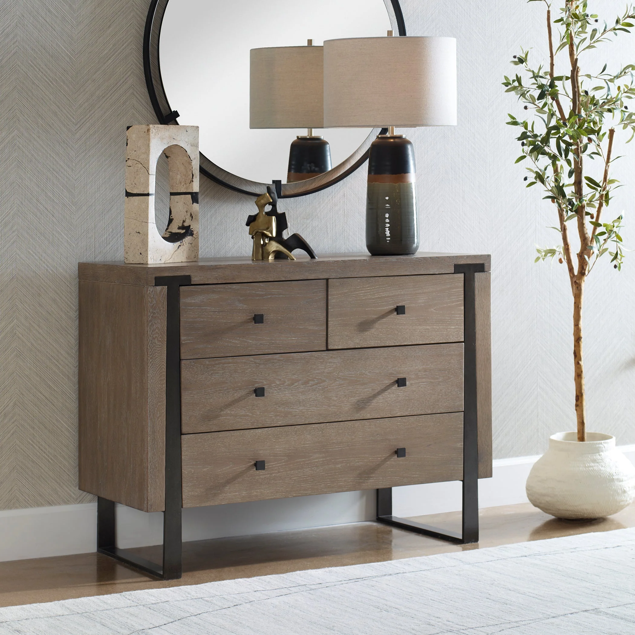 Gabriel Oak Accent Chest - Image 3