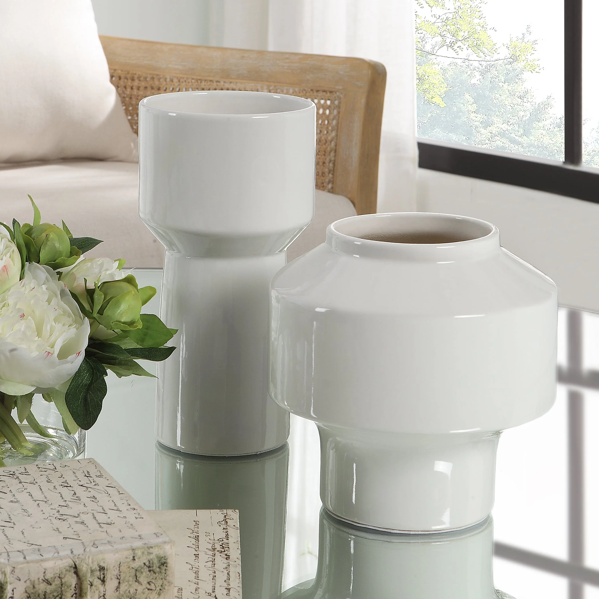Illumina Vases, S/2 - Image 3