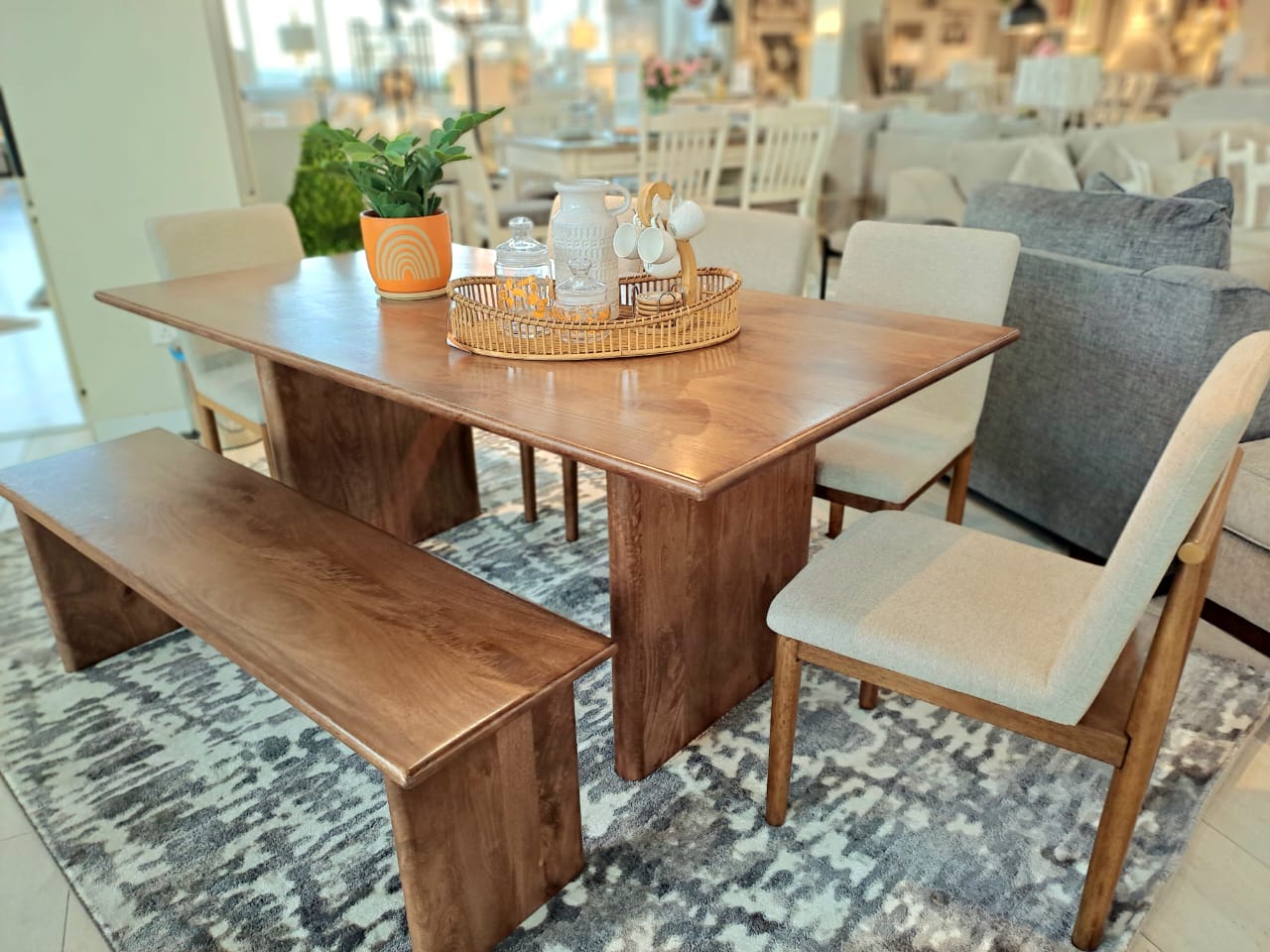 Isanti Dining Table Set - Image 3