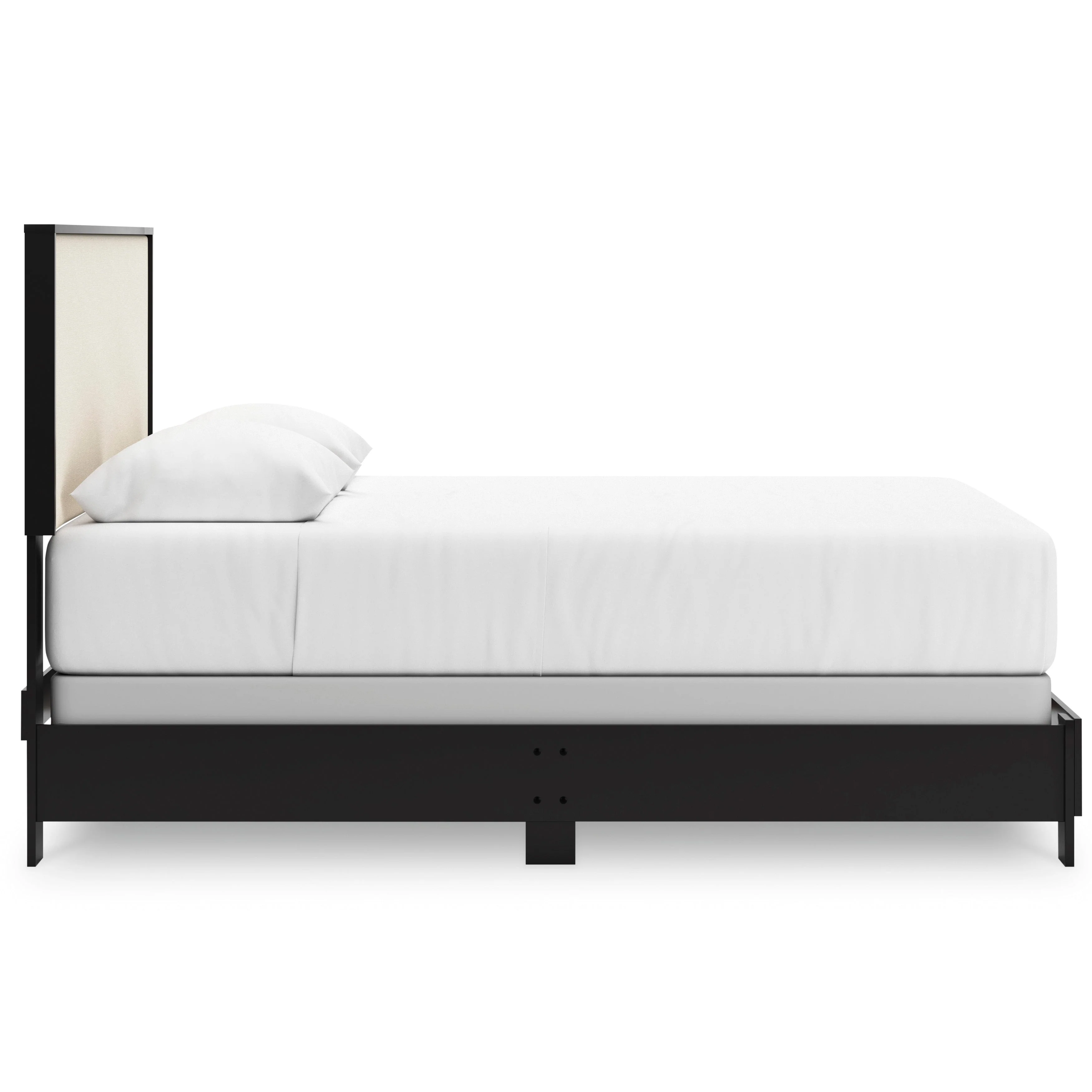 Kasteiner Queen Upholstered Bedroom - Image 4