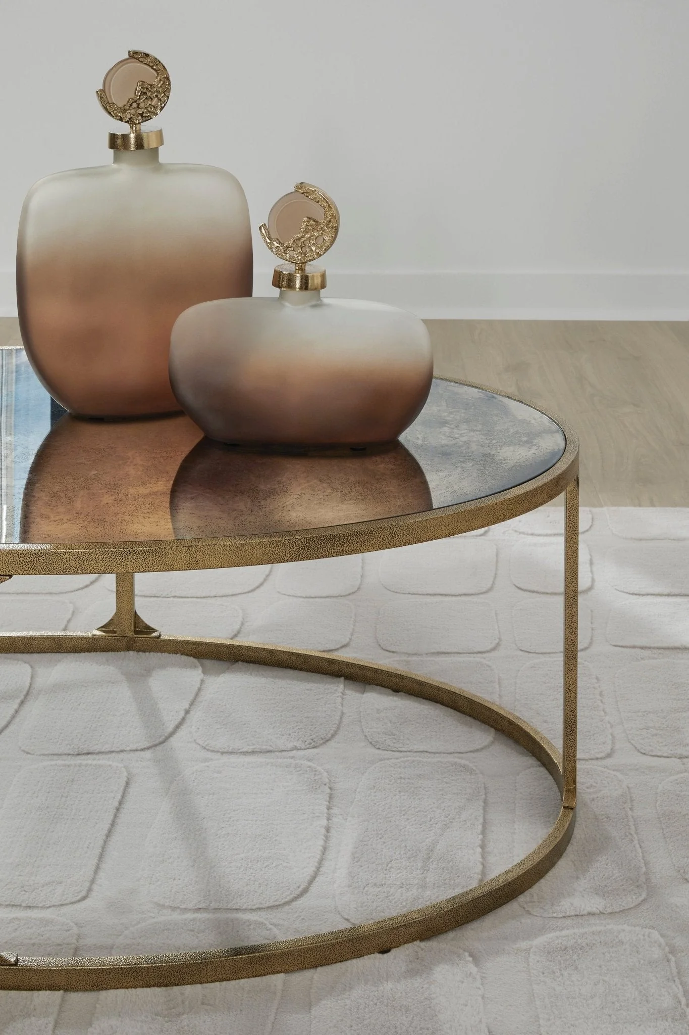 Korajane Oval Cocktail Table - Image 6