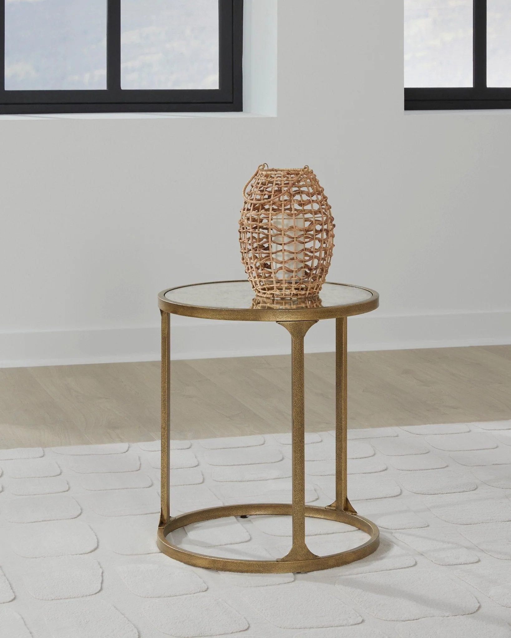 Korajane Table Set - Image 9
