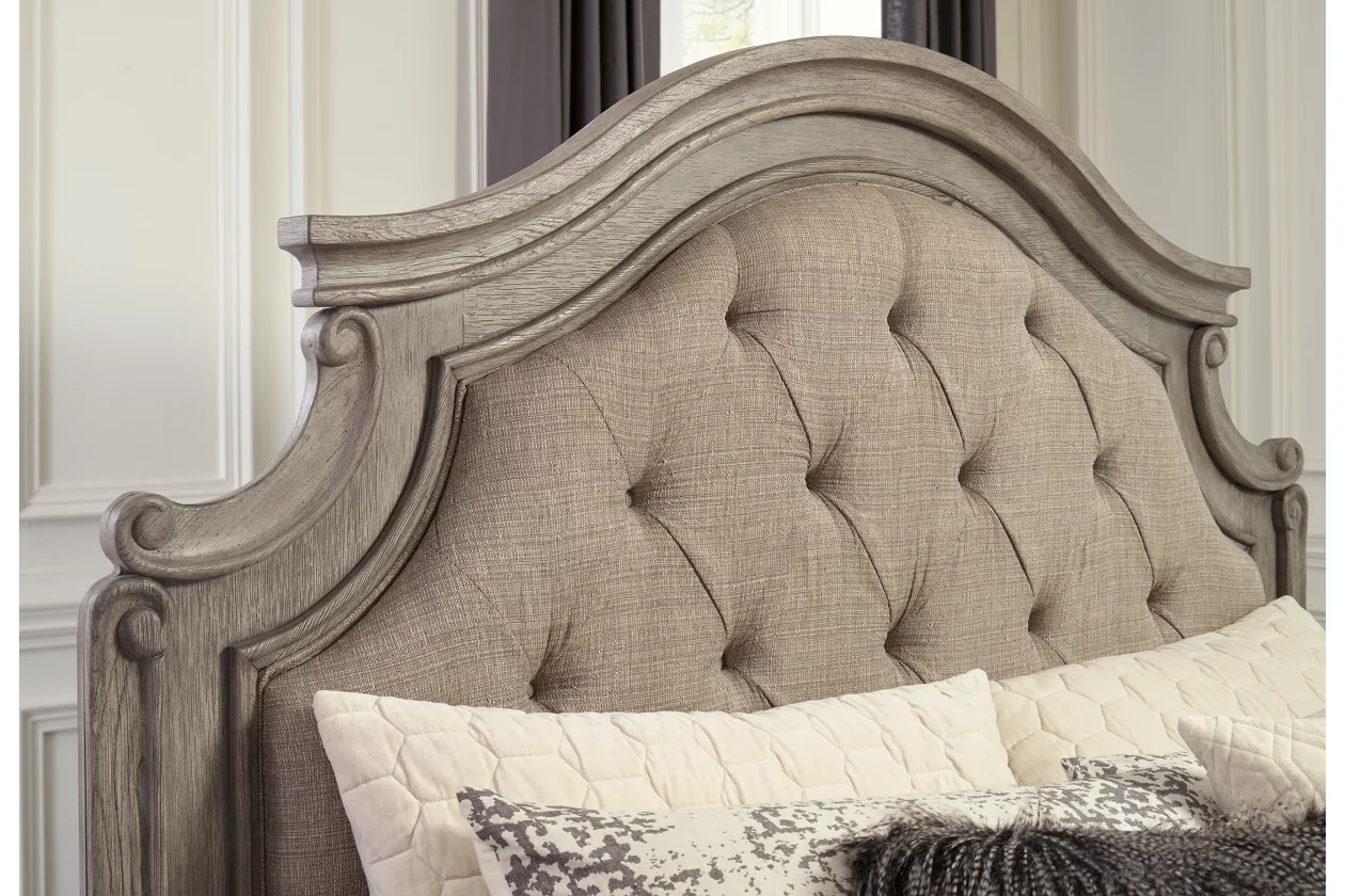 Lodenbay King Panel Bed - Image 2