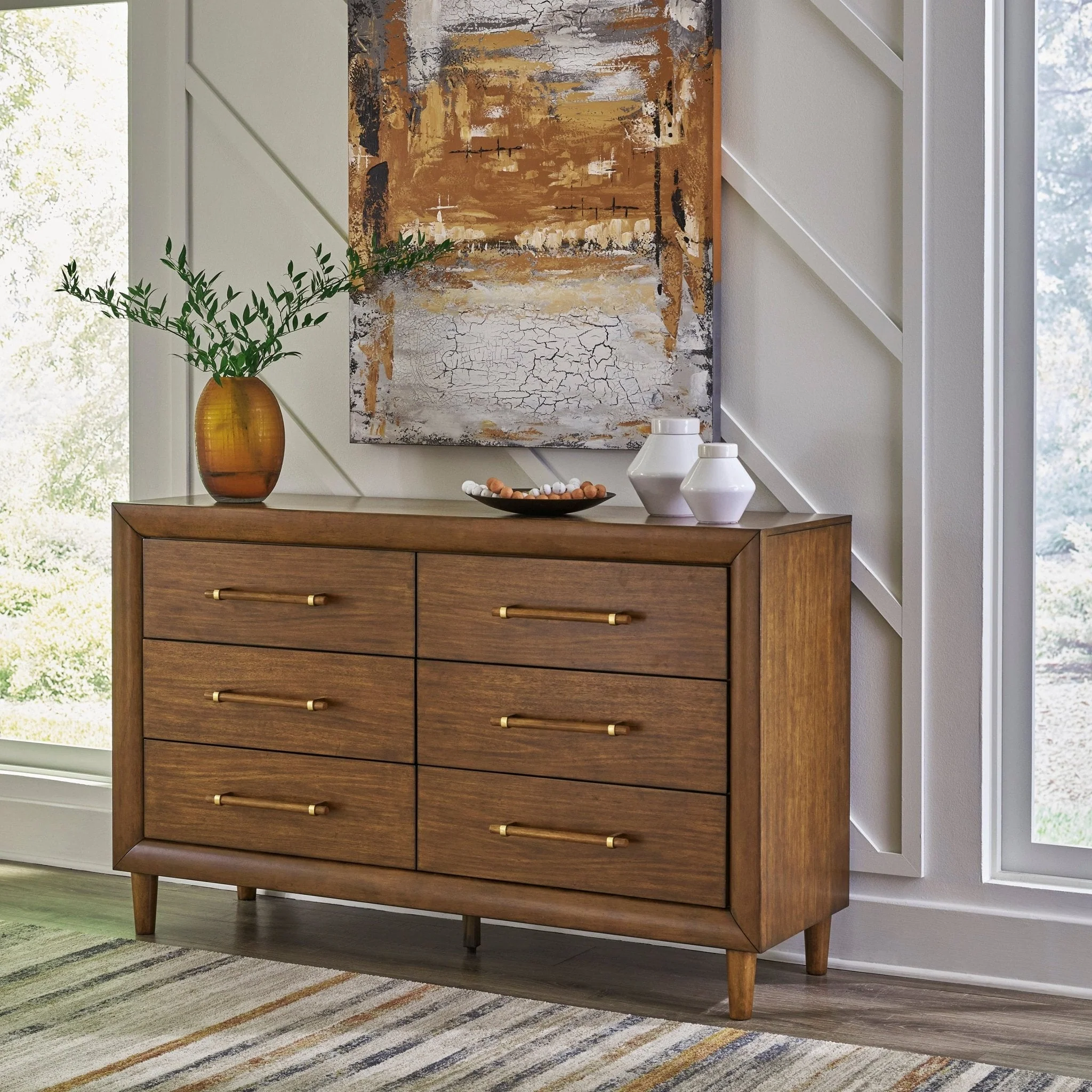 Lyncott King Upholstered Set - Image 7