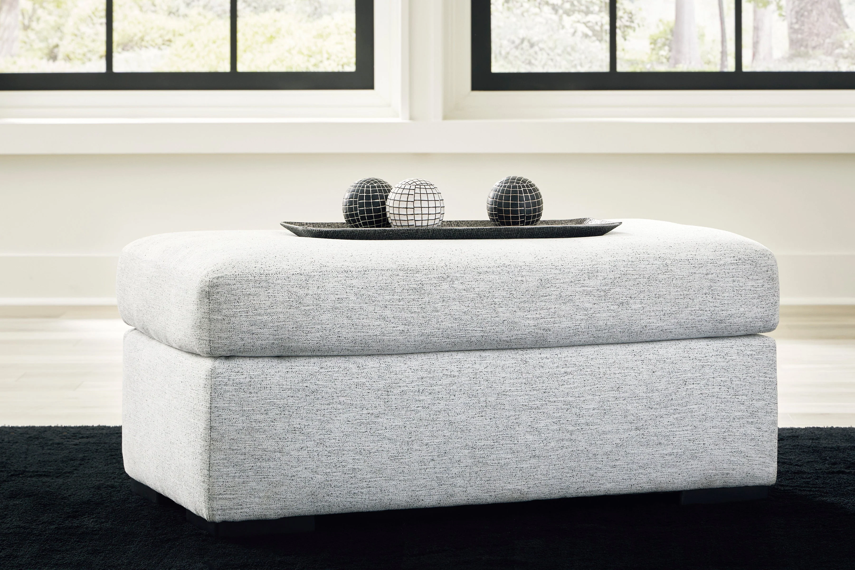 Tasselton Ottoman - Image 3