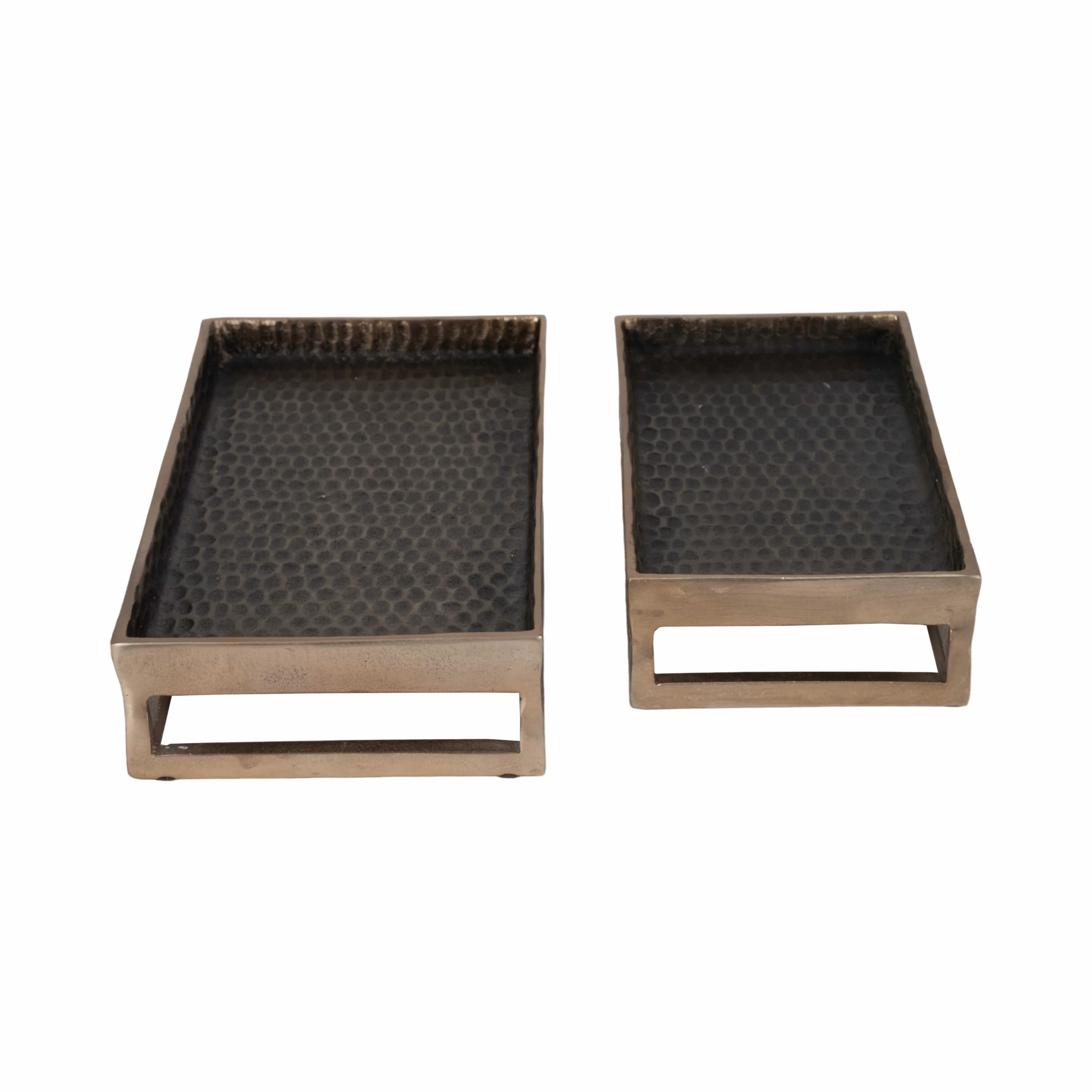 Metal, S/2 15/18" Relica Hammered Trays - Image 4