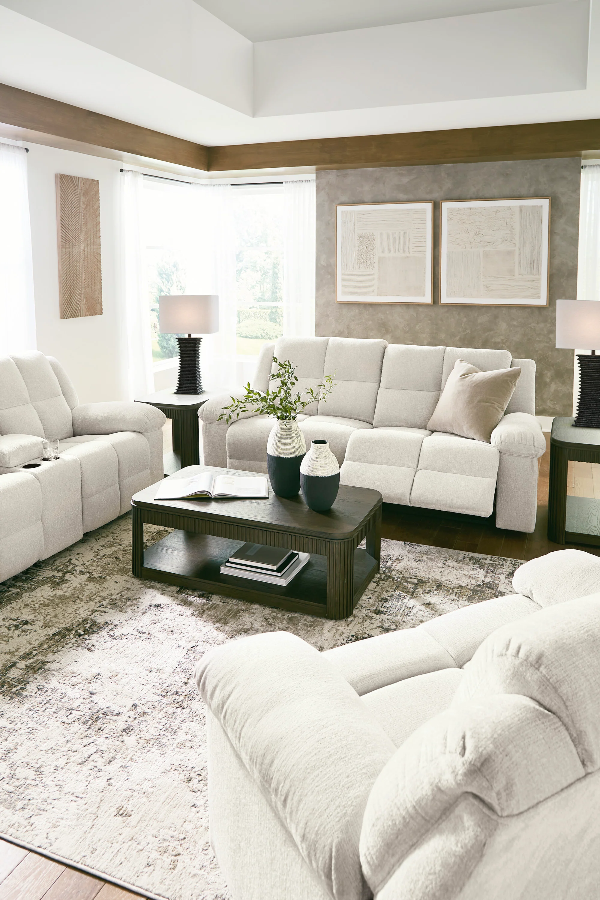 Orlen Zero Wall Wide Seat Recliner - Image 8