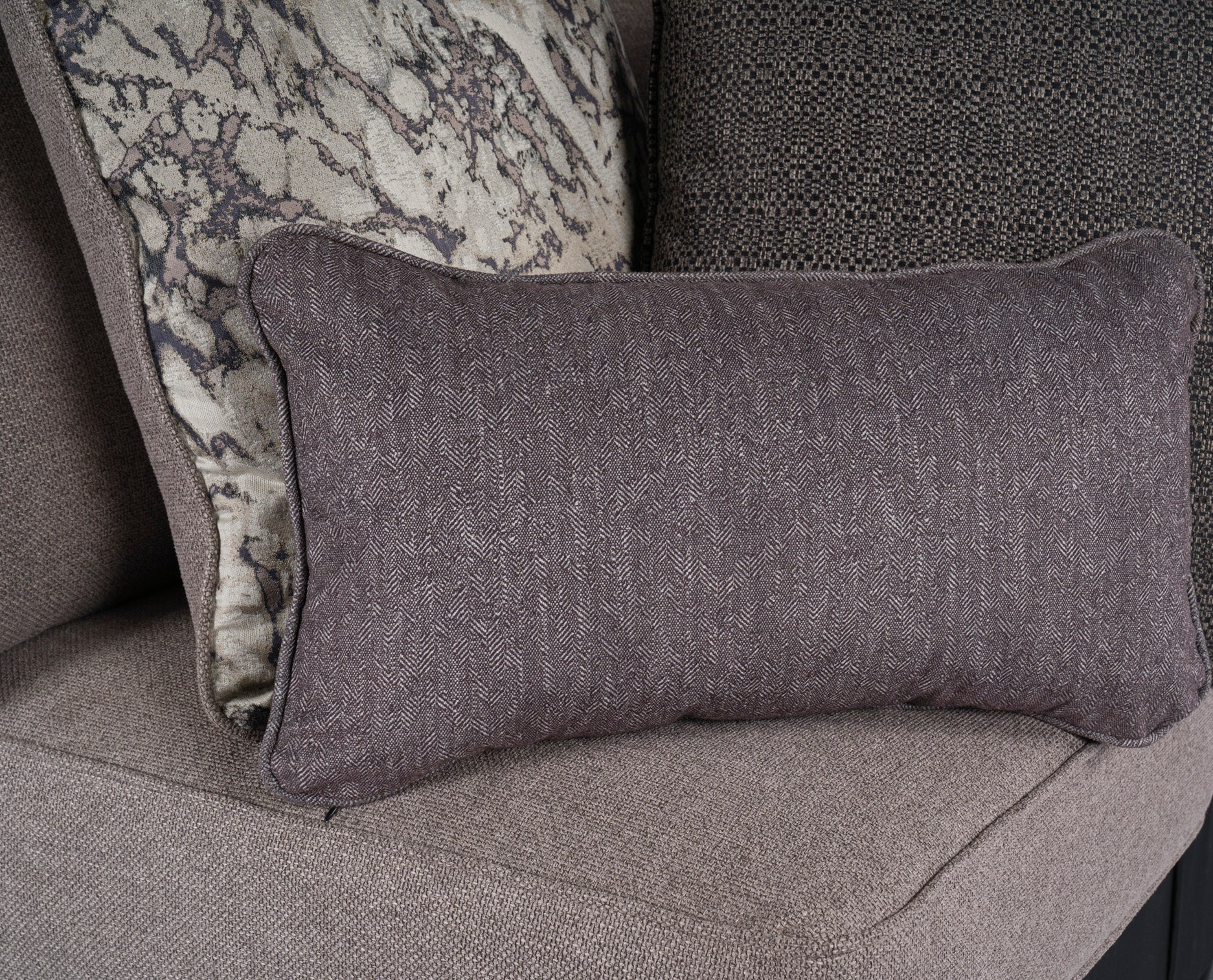 Pantomine  2-Piece Sectional - Image 11