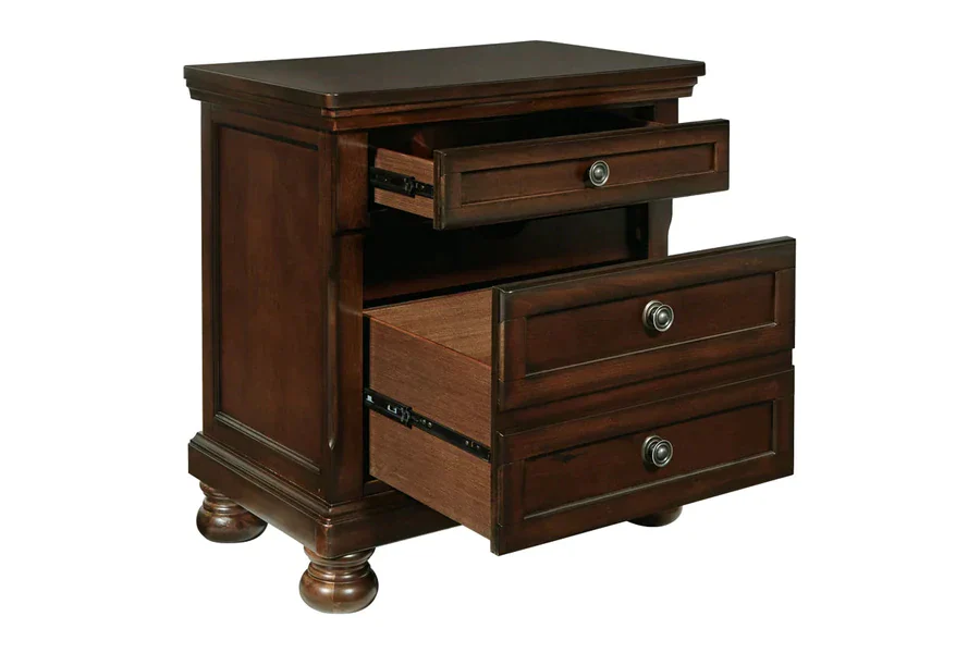 Porter Queen Sleigh Bedroom - Image 9