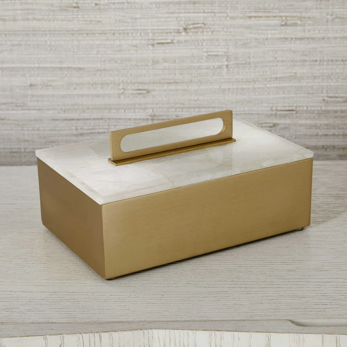 R18017-UTT | Lucent Box - Rectangle