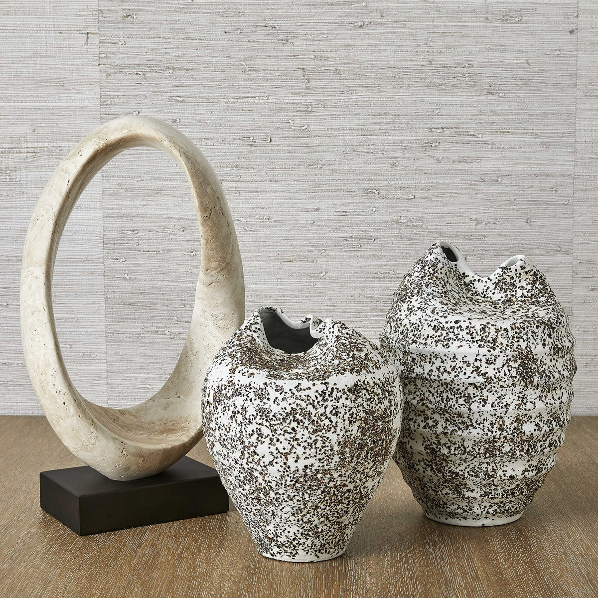 R18128-UTT | In Touch Vase - 11