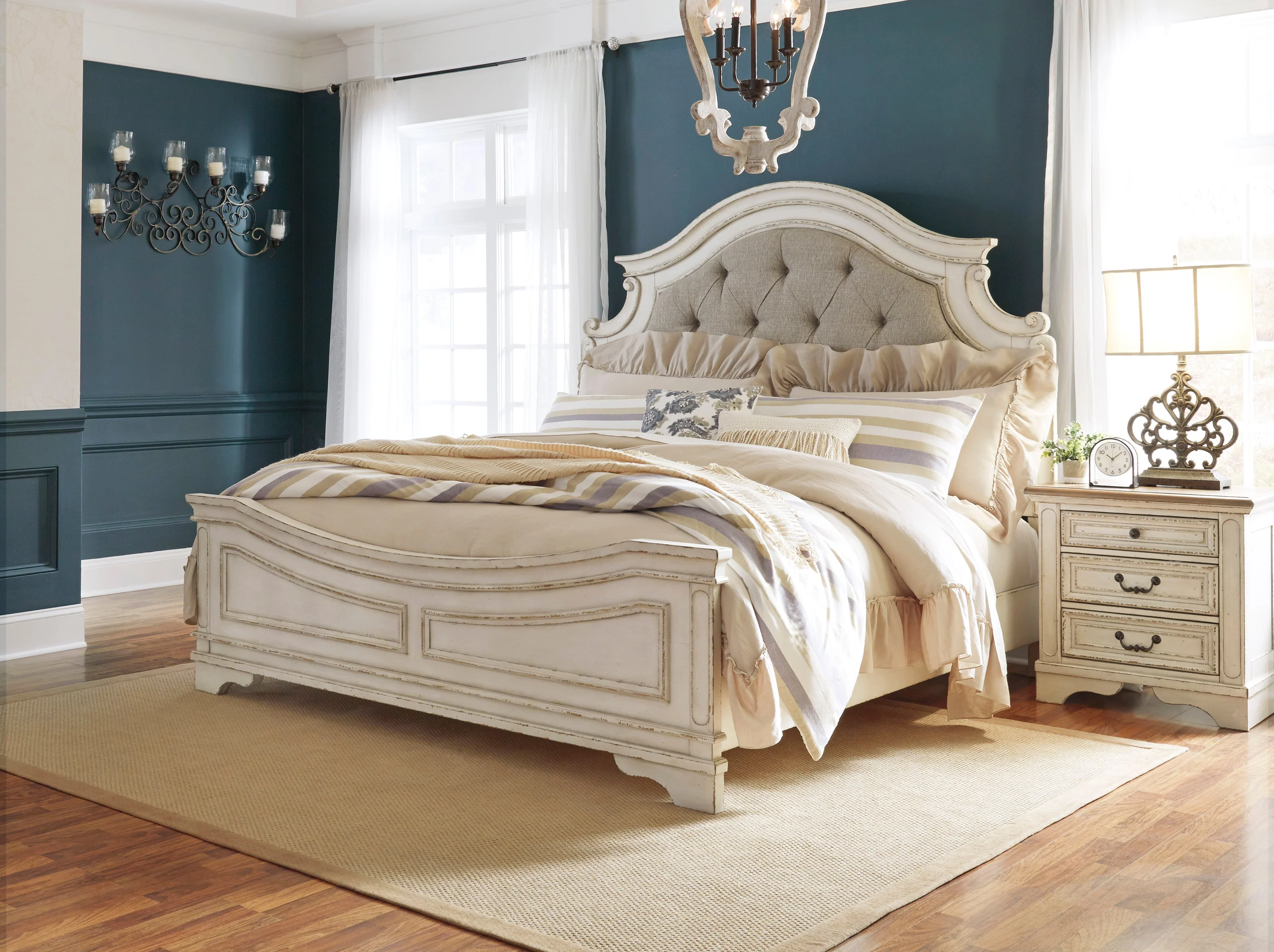 Realyn King Bed B743-KingPanelBed - Image 5