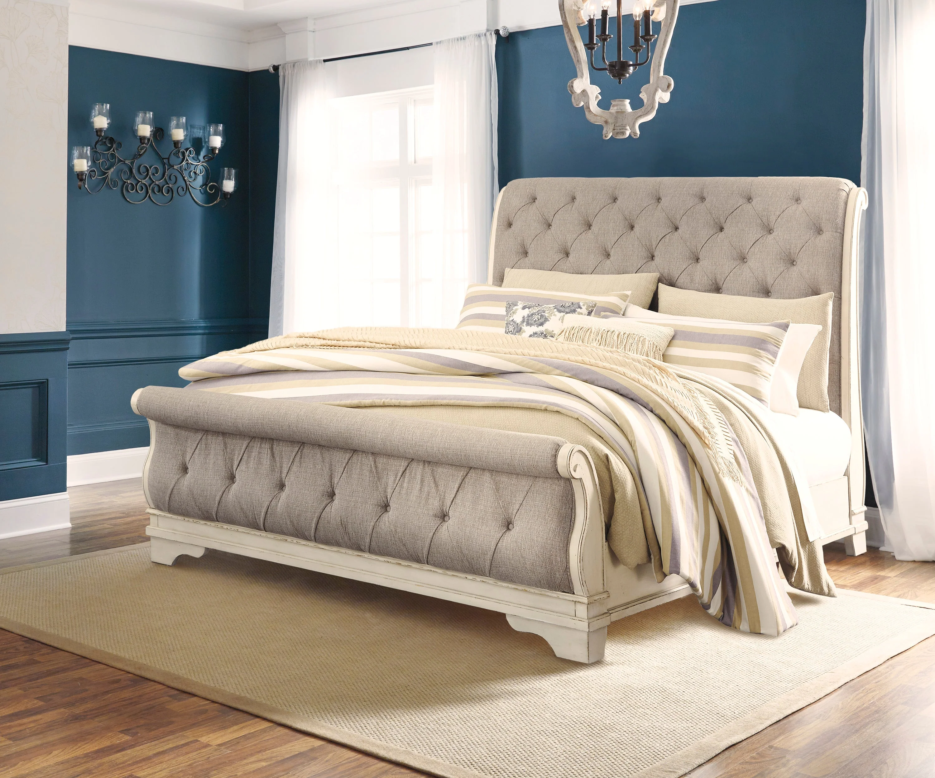 Realyn King Bed B743-KingSleighBed - Image 2