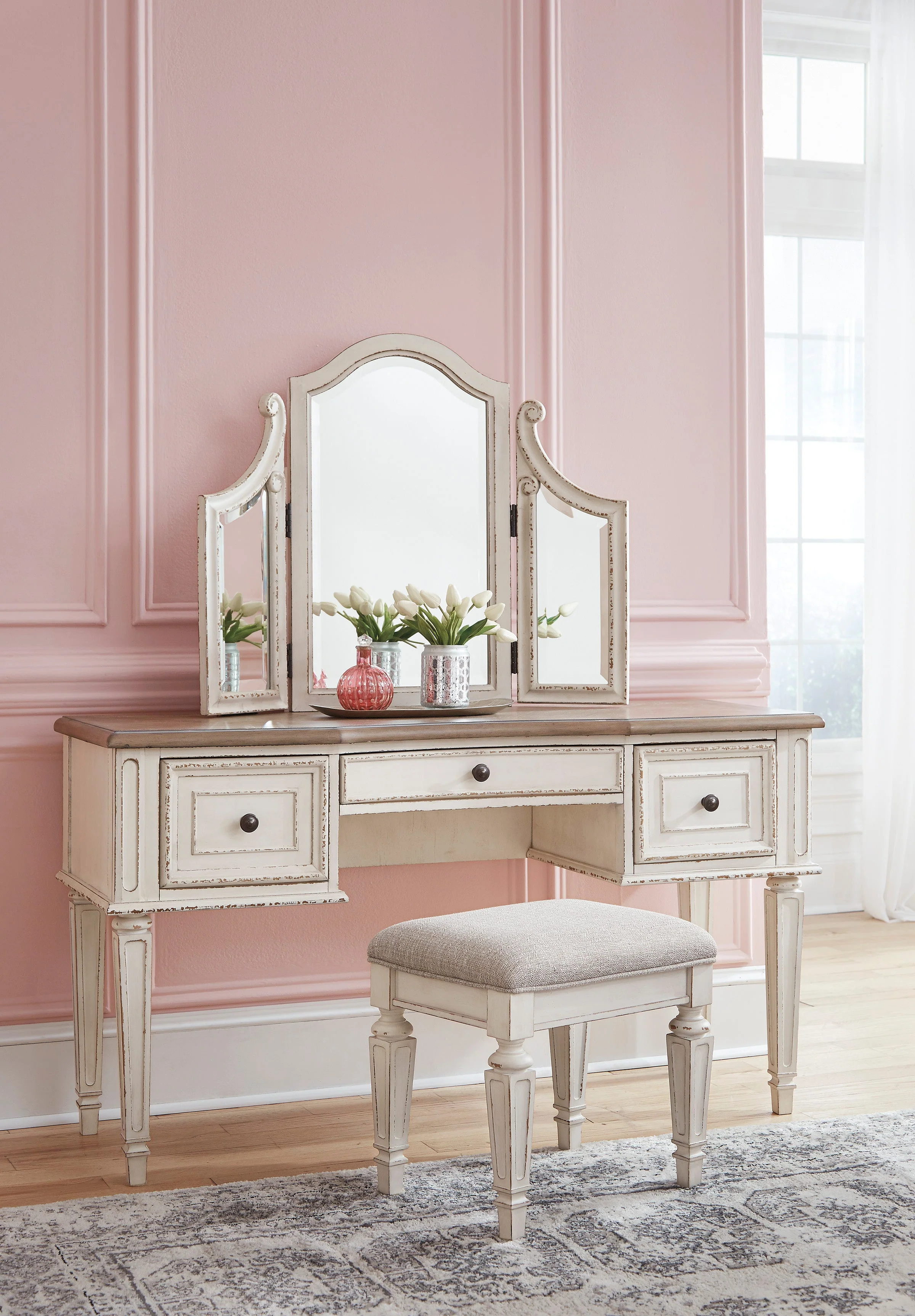 Realyn Vanity and Mirror with Stool - Image 2