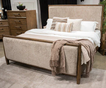 Roanhowe King Bedroom Set No Chest - Image 2