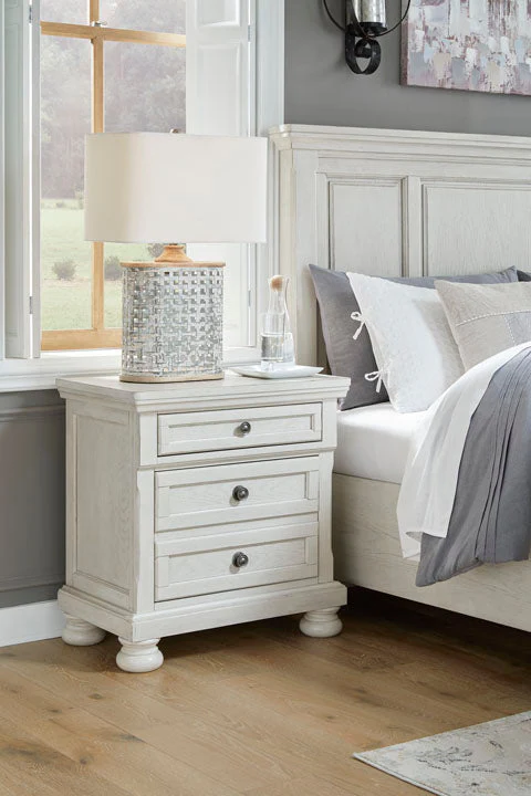 Robbinsdale King Sleigh Bedroom Set - Image 9