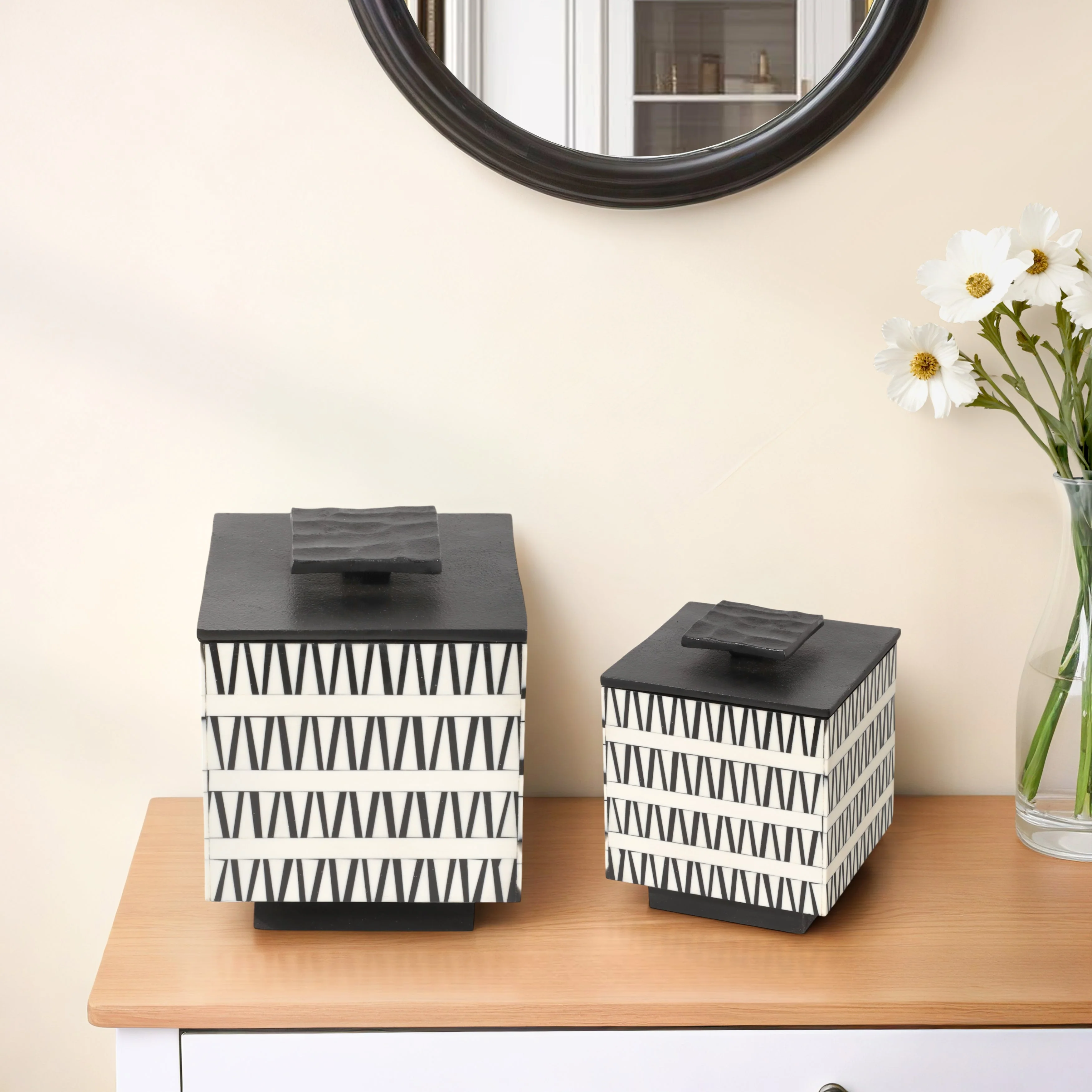 S/2 7/10" Gobiel Black & White Resin Boxes - Image 11