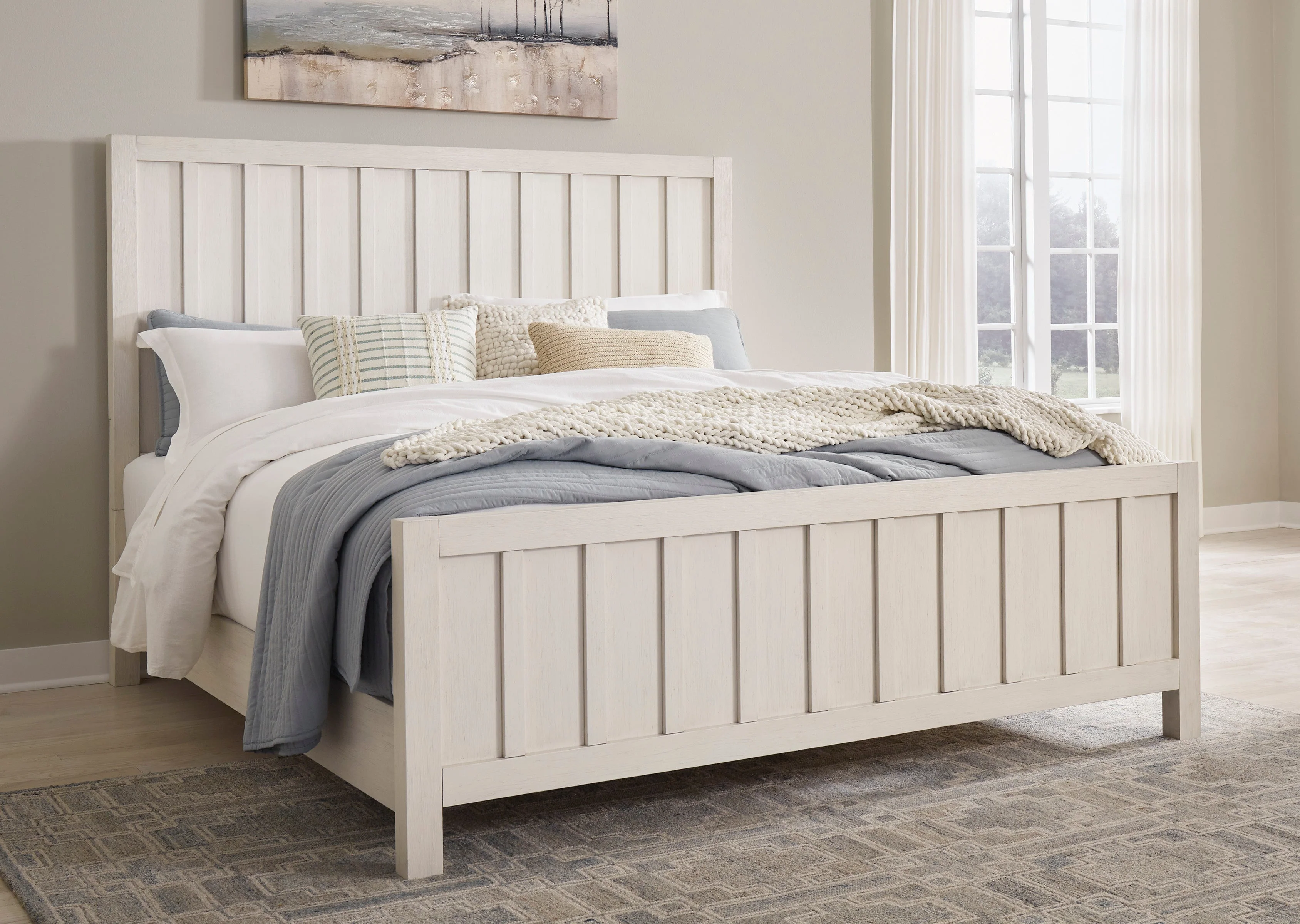 Shaybrock King California Panel Bed - Image 2