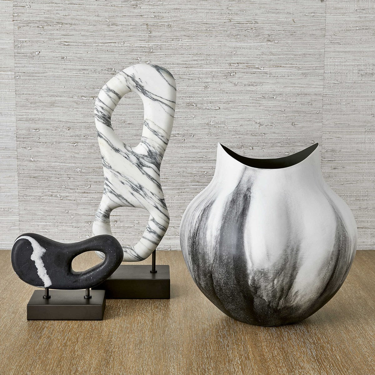 Single Vision Sculpture - Image 3