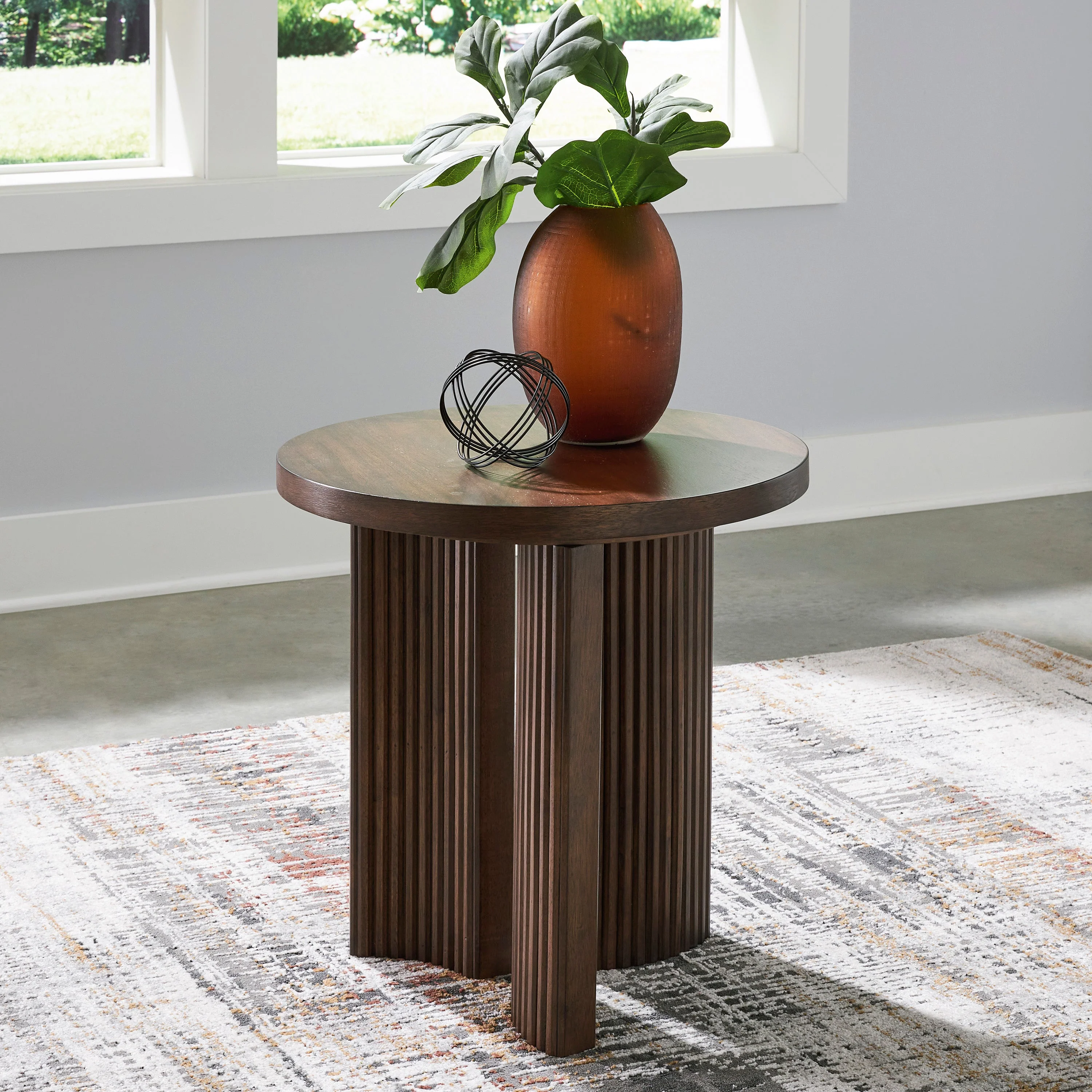 Korestone End Table -T689-6 - Image 2