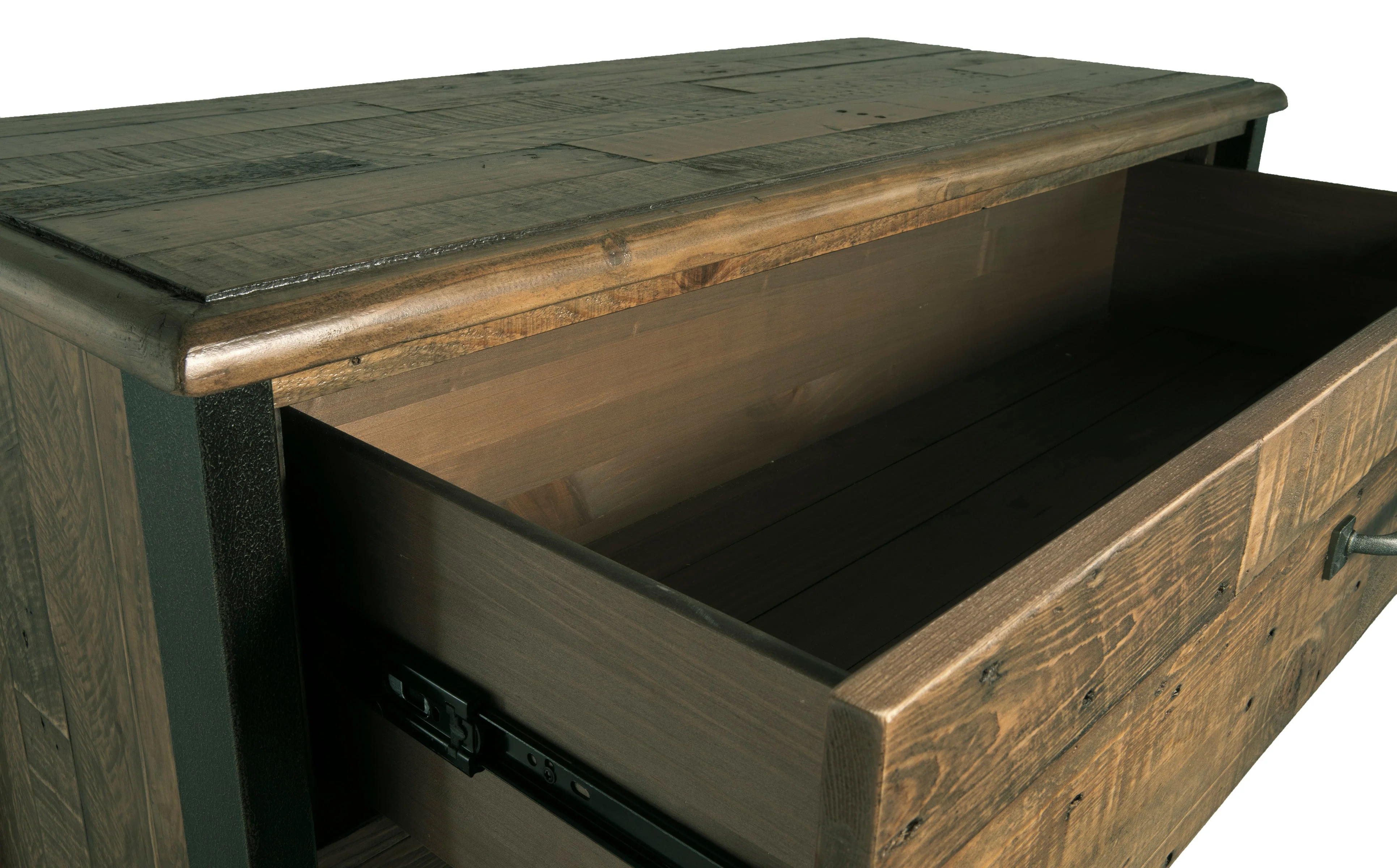 Sommerford Five Drawer Chest - Image 4