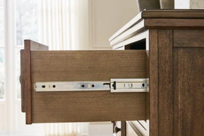 Sturlayne Chest of Drawers - Image 6