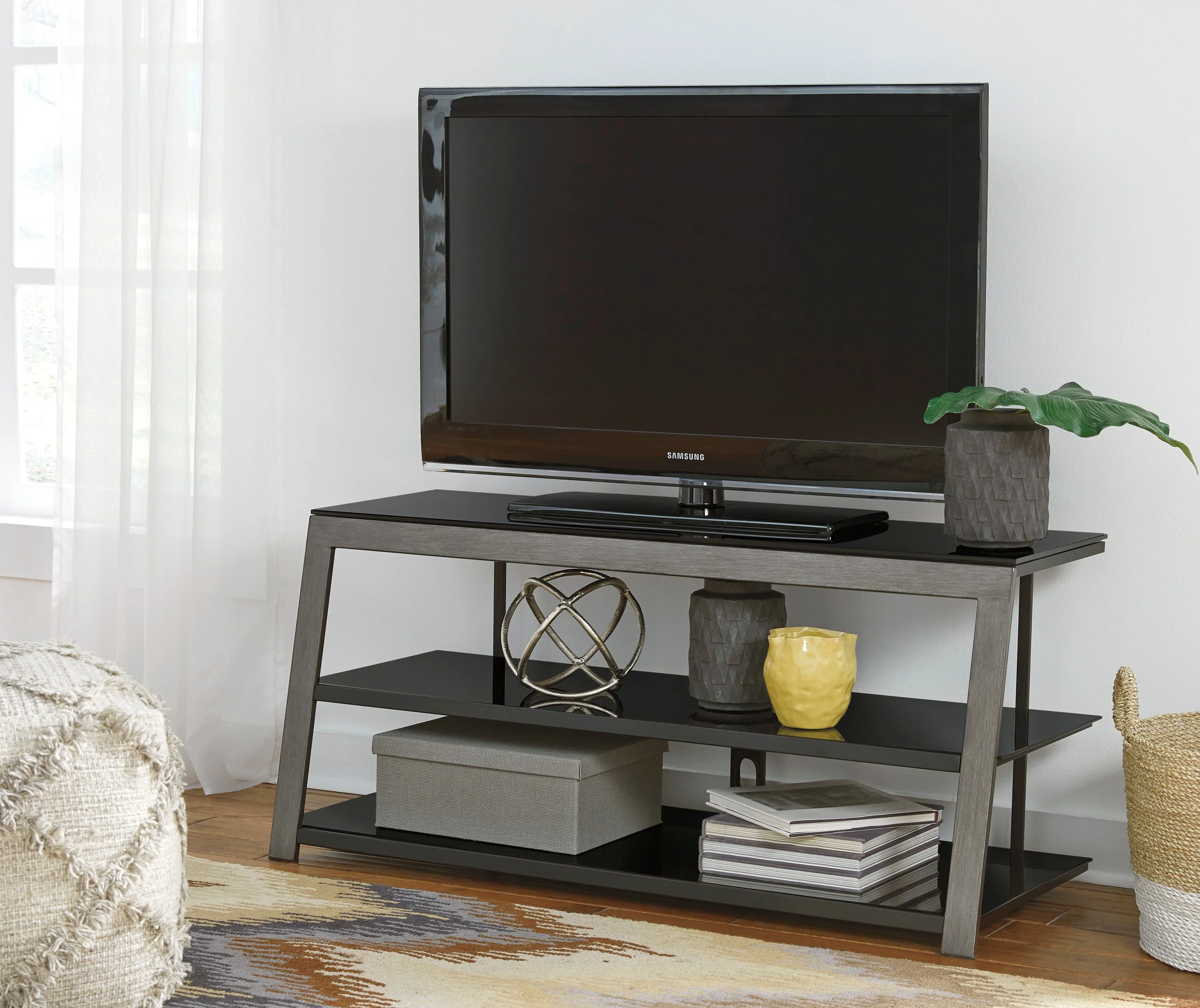 TV Stand - Image 2