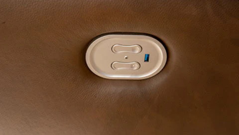 VonRyan Power Recliner - Image 4