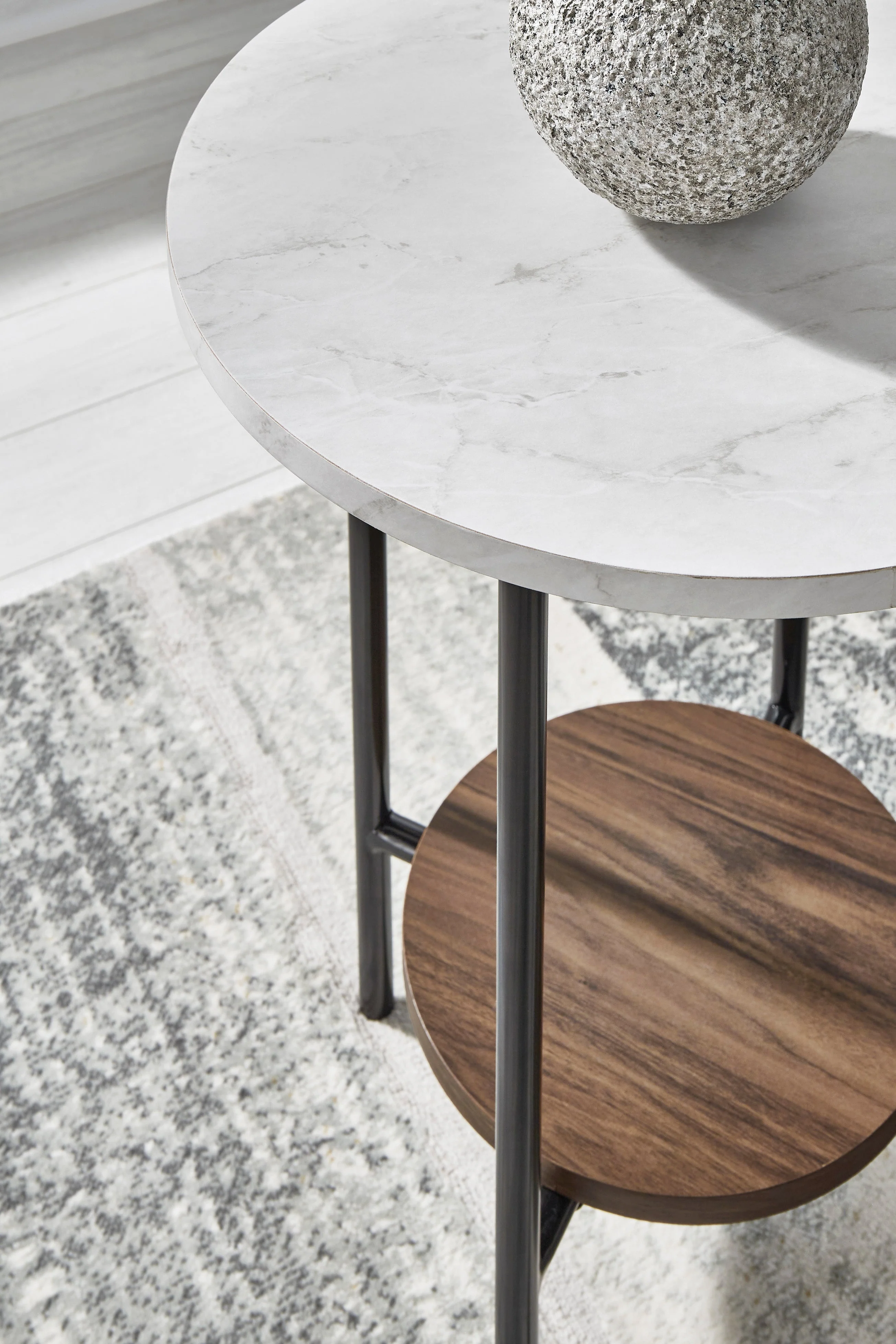 Wrenwich Occasional Table Set (3/CN) - Image 4